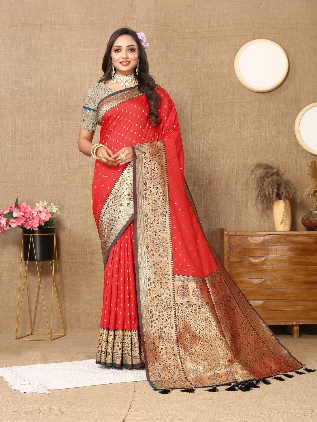 Red Color Exclusive Soft Silk Zari Woven Work With Rich Pallu and Contrast Border With Tessels Women's Saree with Unstiched Blouse Pieces