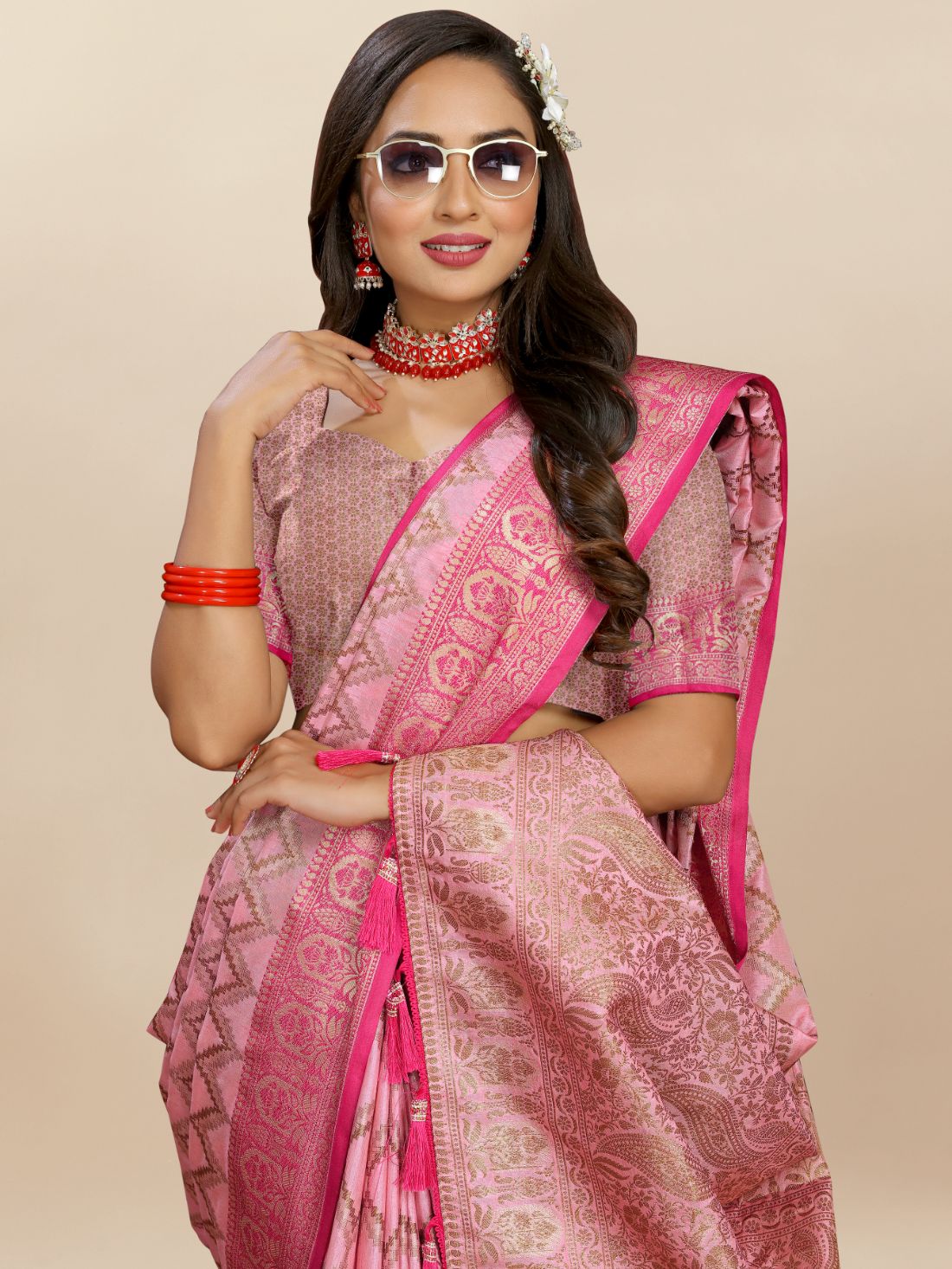 Pink Color Soft katan silk saree with copper zari weawing design and Rich Zari weawing Pallu with Unstiched Blouse piece.
