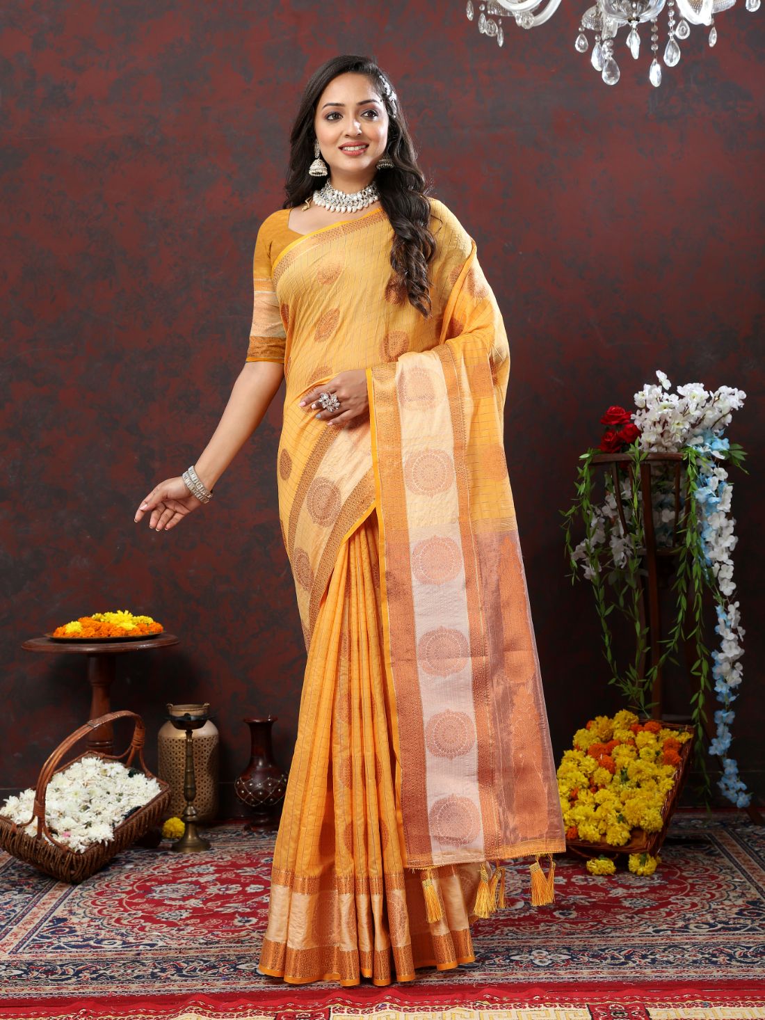 Yellow Soft Cotton Silk Saree With Zari Weawing Design And Rich Zari Weawing Pallu With Contrast Border & Tessels Attach In Pallu With Unstiched Blouse Pieces.