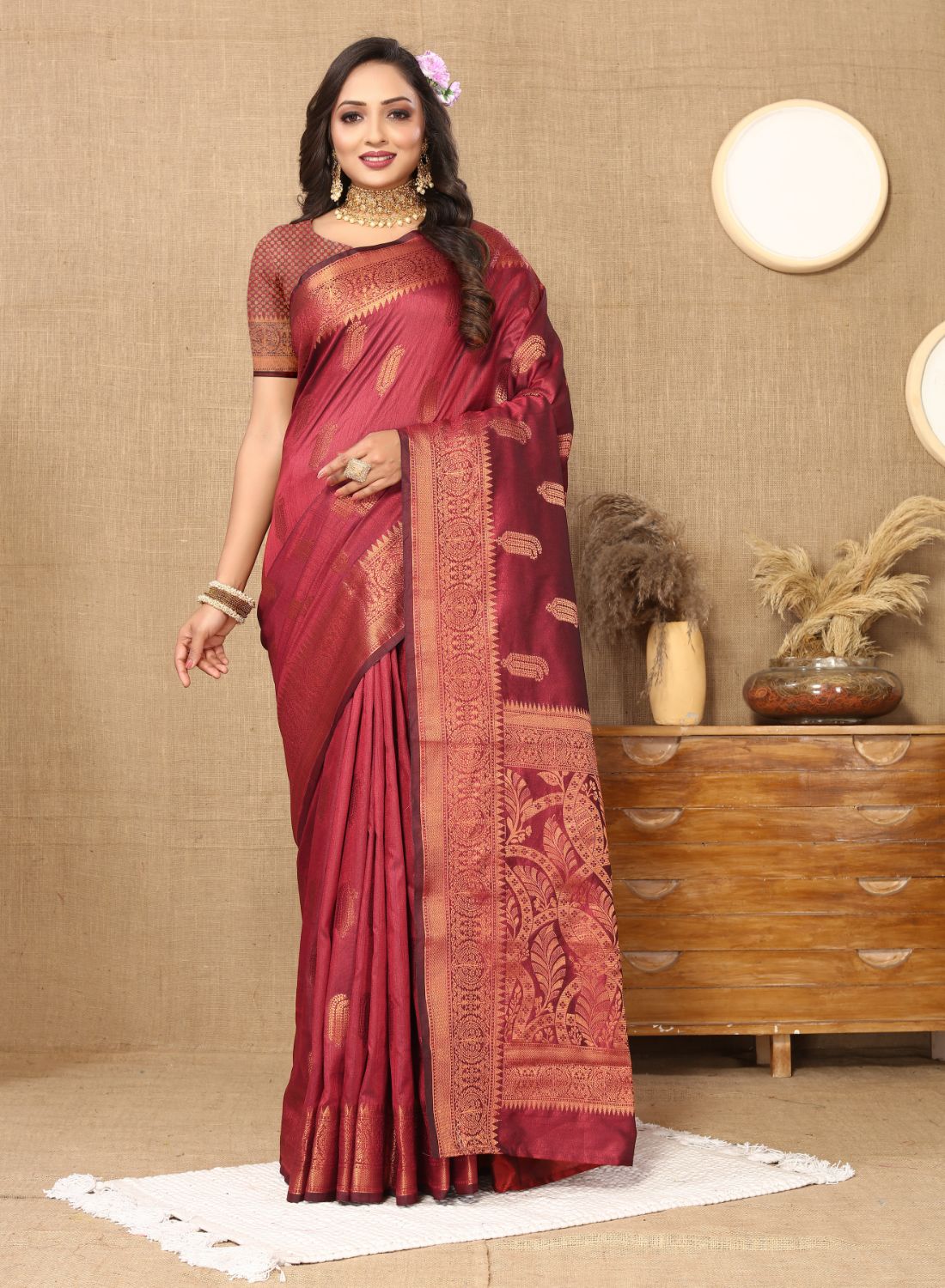 Maroon Color Soft katan silk saree with copper zari weawing design and Rich Zari weawing Pallu with Unstiched Blouse piece.