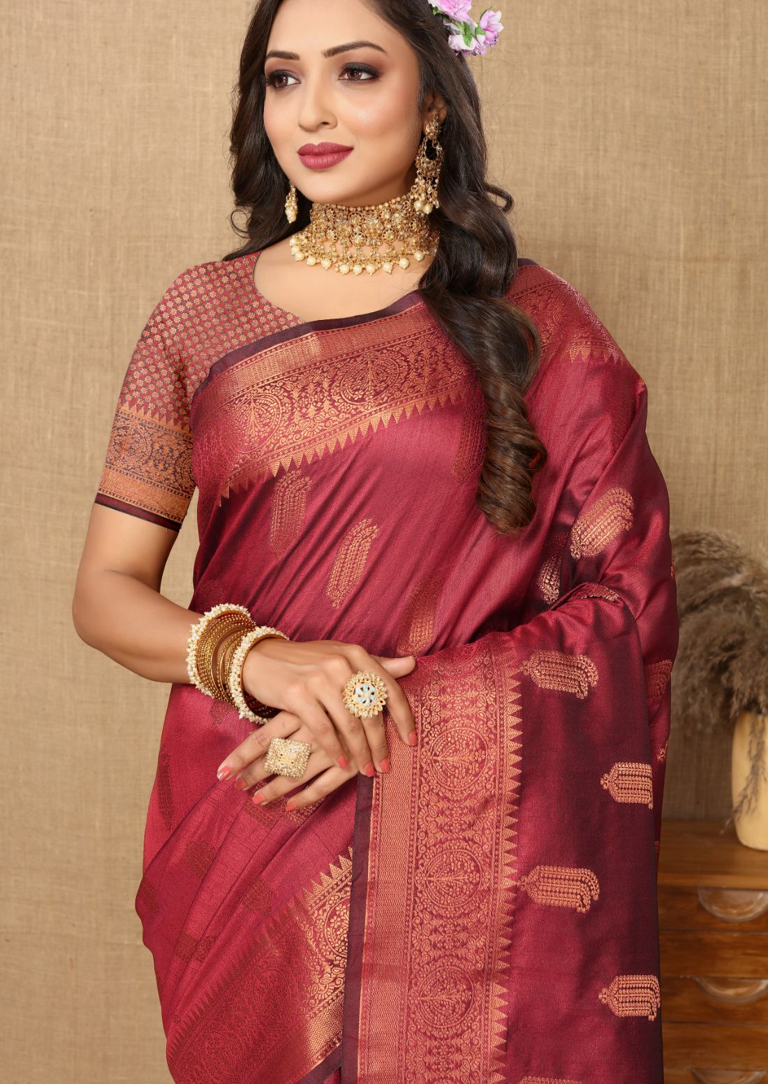 Maroon Color Soft katan silk saree with copper zari weawing design and Rich Zari weawing Pallu with Unstiched Blouse piece.