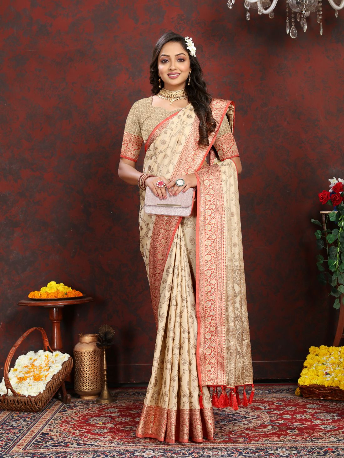 Cream Color Soft katan silk saree with copper zari weawing design and Rich Zari weawing Pallu with Unstiched Blouse piece.