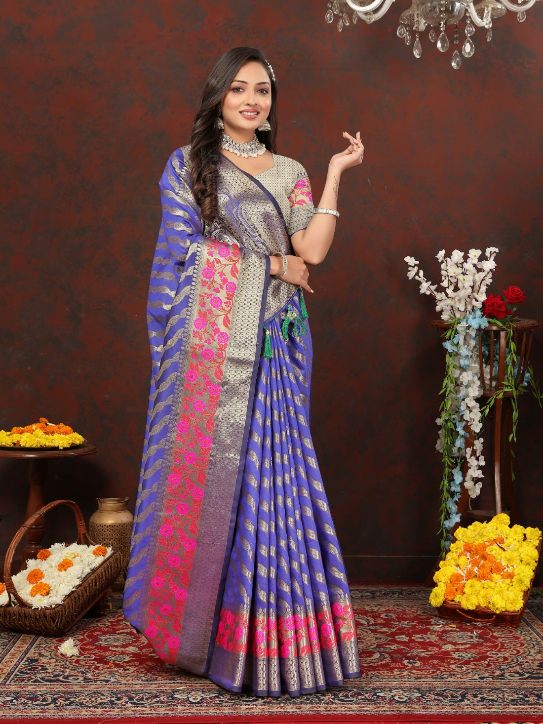 Royal Blue Color Exclusive Soft Silk Zari Woven Work With Rich Pallu and Contrast Border With Tessels Women's Saree with Unstiched Blouse Pieces.