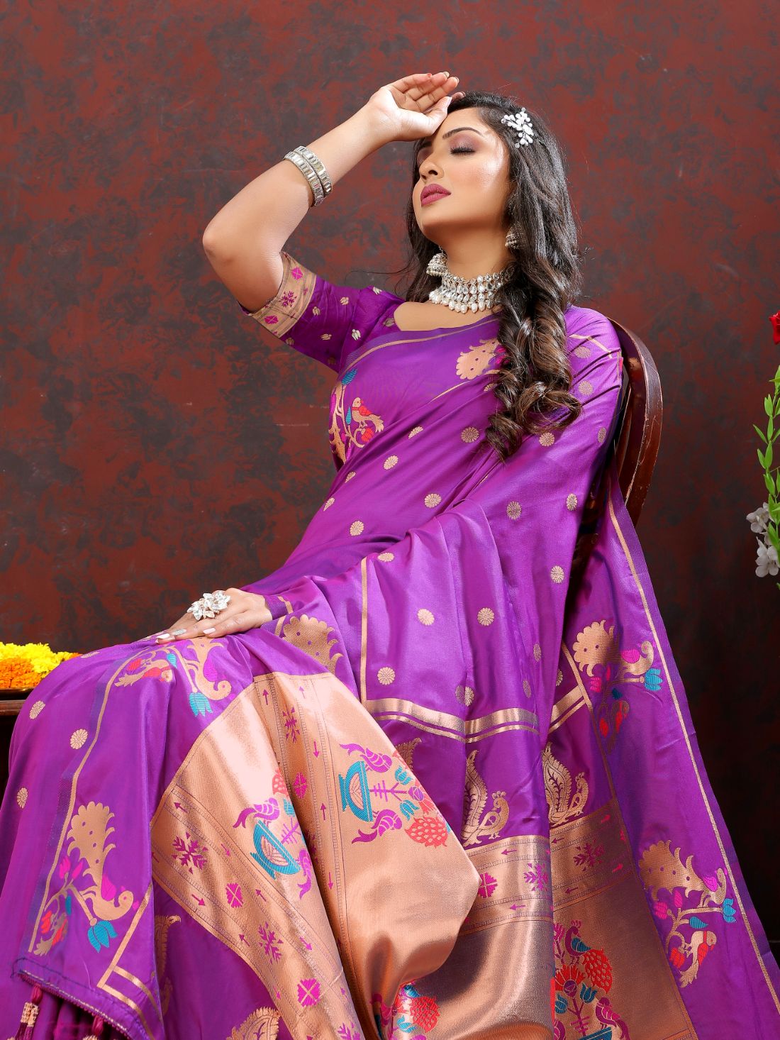 Light Purple Color Zari Woven Soft Paithani Silk Sarees With Rich Weaving Pallu with tassels.