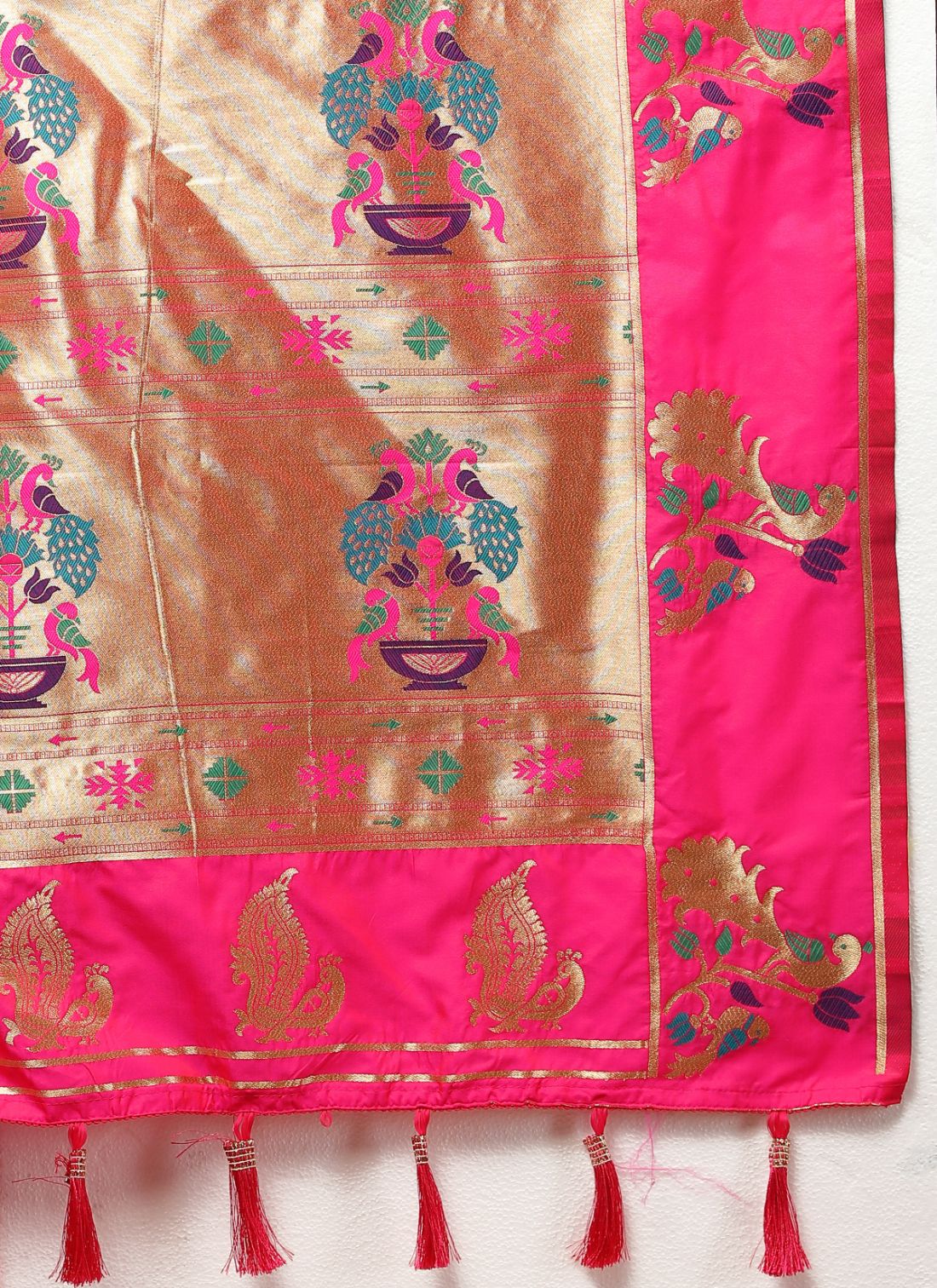 Dark Pink Color Golden Zari Woven Soft Paithani Silk Sarees With Rich Weaving Pallu with tassels.