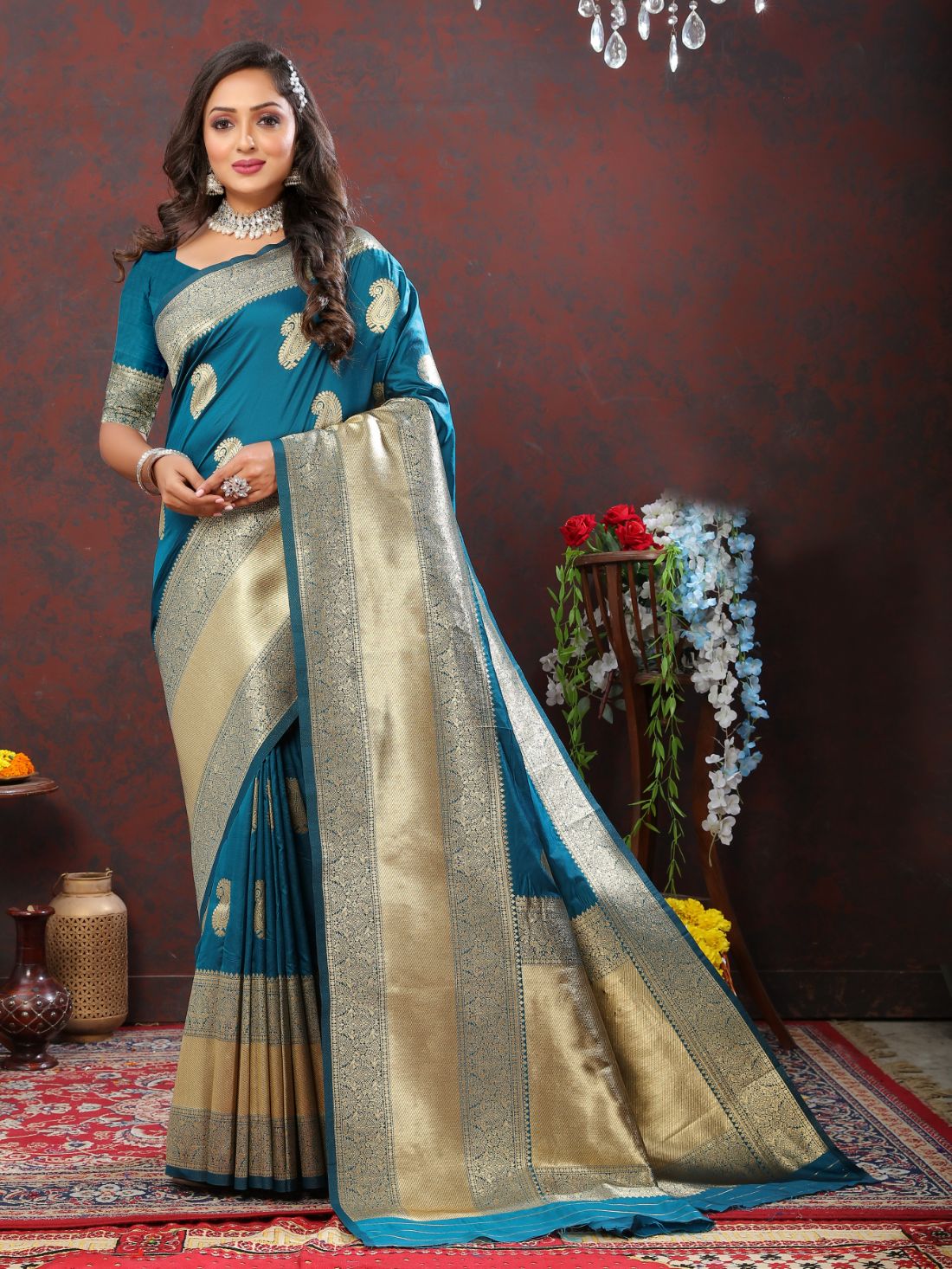 Aqua Blue Color Exclusive Soft Silk Zari Woven Work With Rich Pallu and Contrast Border With Tessels Women's Saree with Unstiched Blouse Pieces.