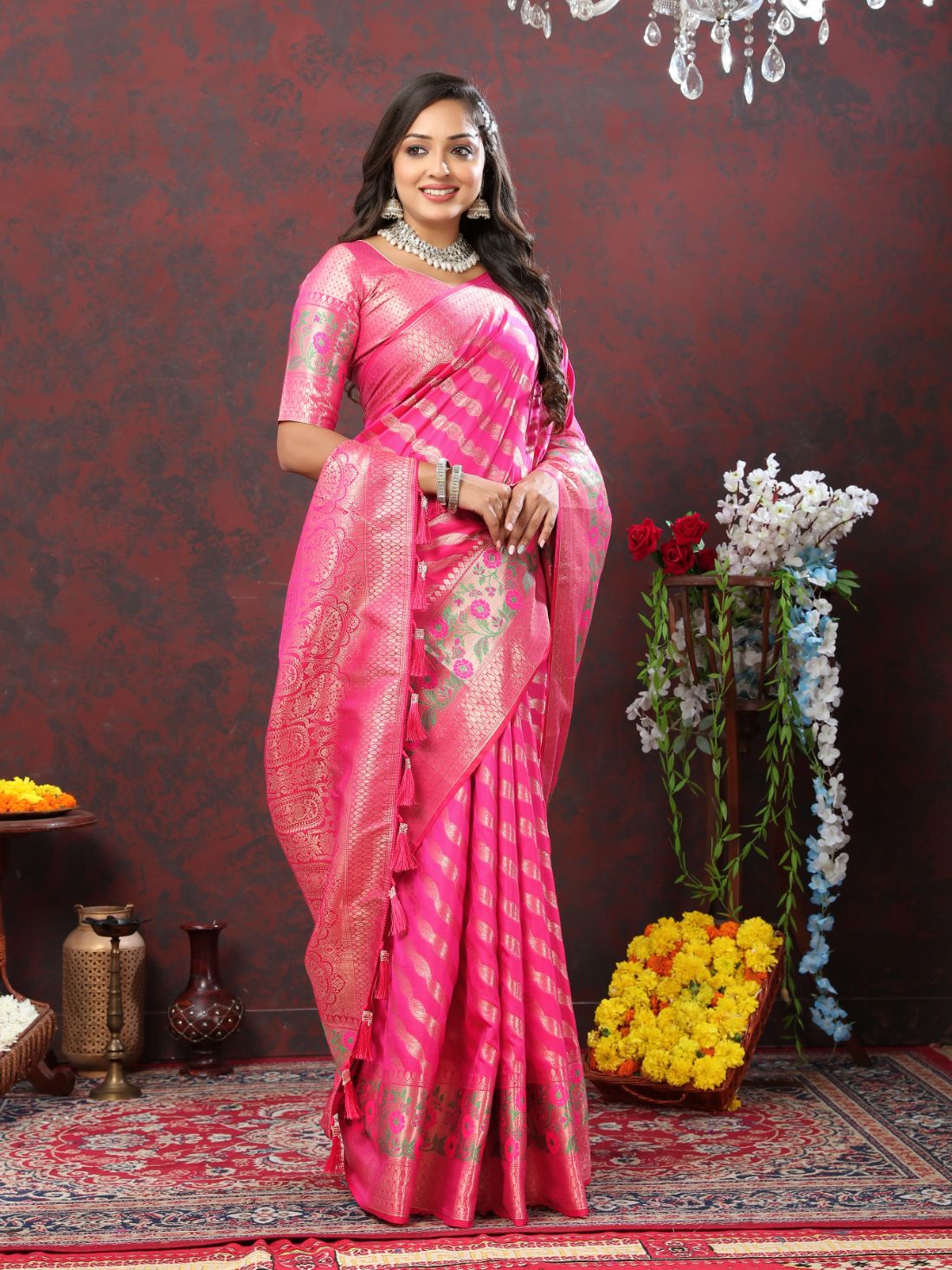 Pink Color Exclusive Soft Silk Zari Woven Work With Rich Pallu and Contrast Border With Tessels Women's Saree with Unstiched Blouse Pieces.