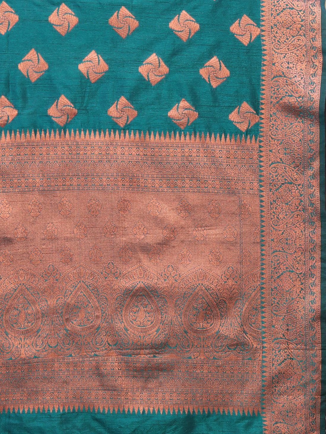 Aqua Blue Color Soft Katan Silk saree with Copper Zari weawing Design and Rich Zari weawing Pallu with Unstiched Blouse piece.