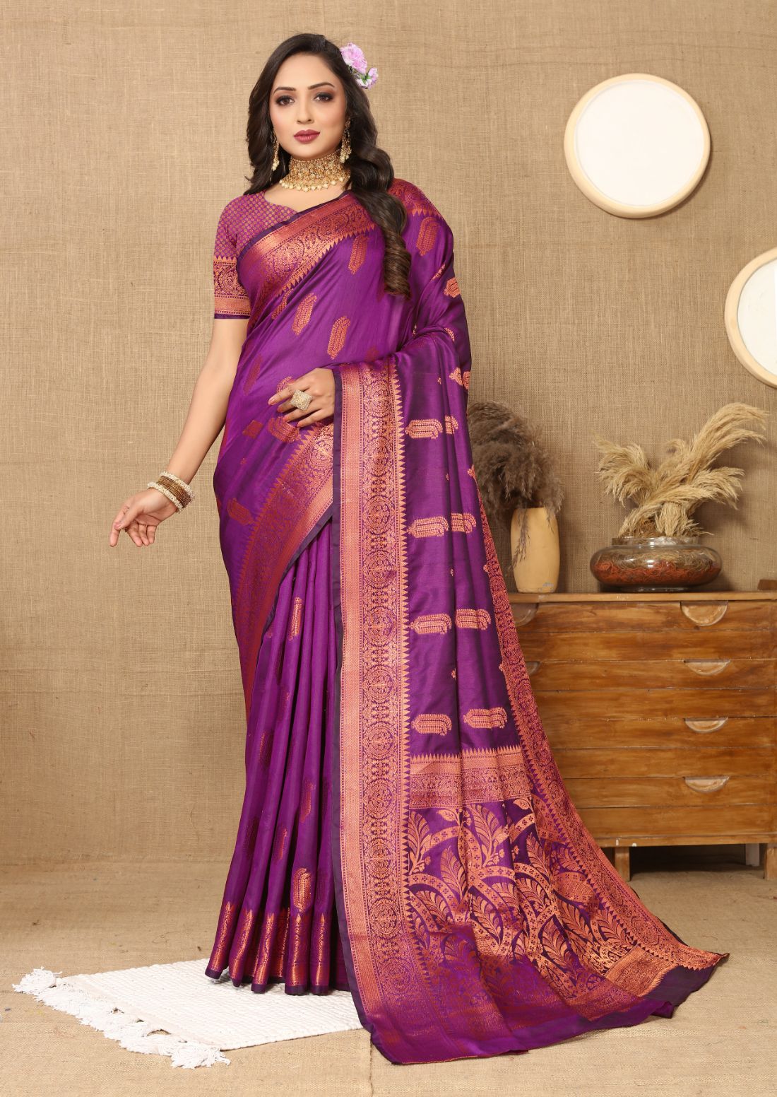 Purple Color Soft katan silk saree with copper zari weawing design and Rich Zari weawing Pallu with Unstiched Blouse piece.