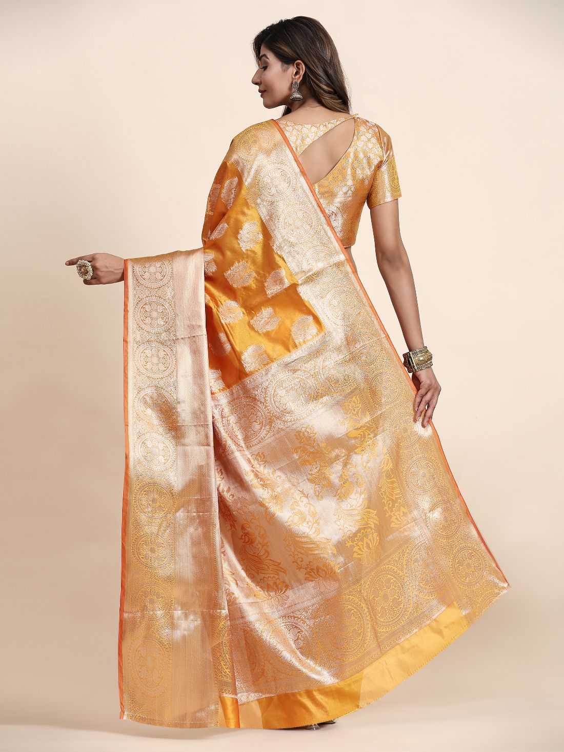 Mustered Color Women’s Zari Woven Designer Soft Organza Silk Saree and Rich Pallu Weawing Unstitched Blouse With Blouse Piece.