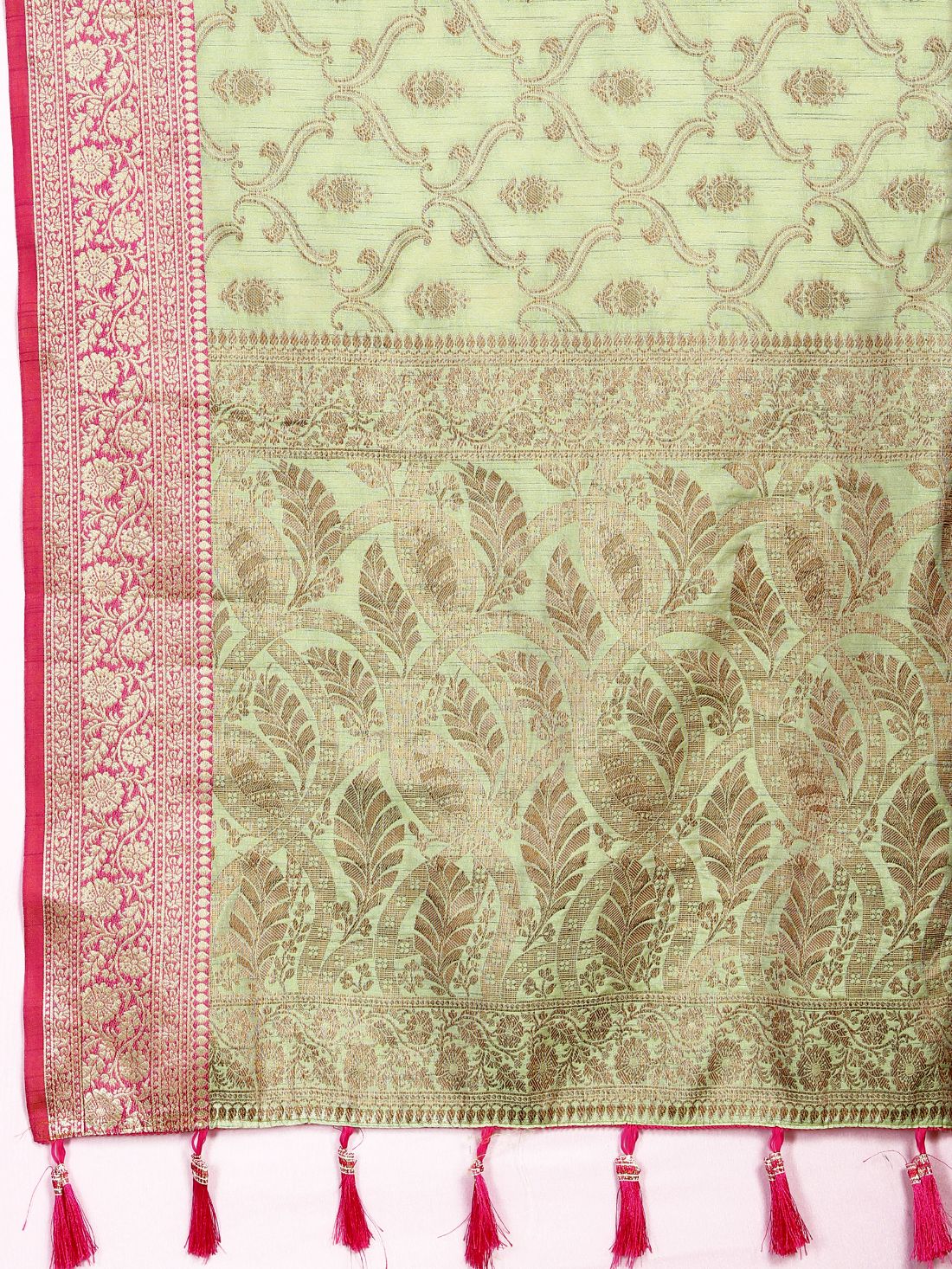 Light Green Color Soft katan silk saree with copper zari weawing design and Rich Zari weawing Pallu with Unstiched Blouse piece.