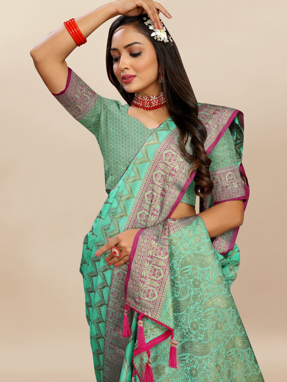 Aqua Blue Color Soft katan silk saree with copper zari weawing design and Rich Zari weawing Pallu with Unstiched Blouse piece.