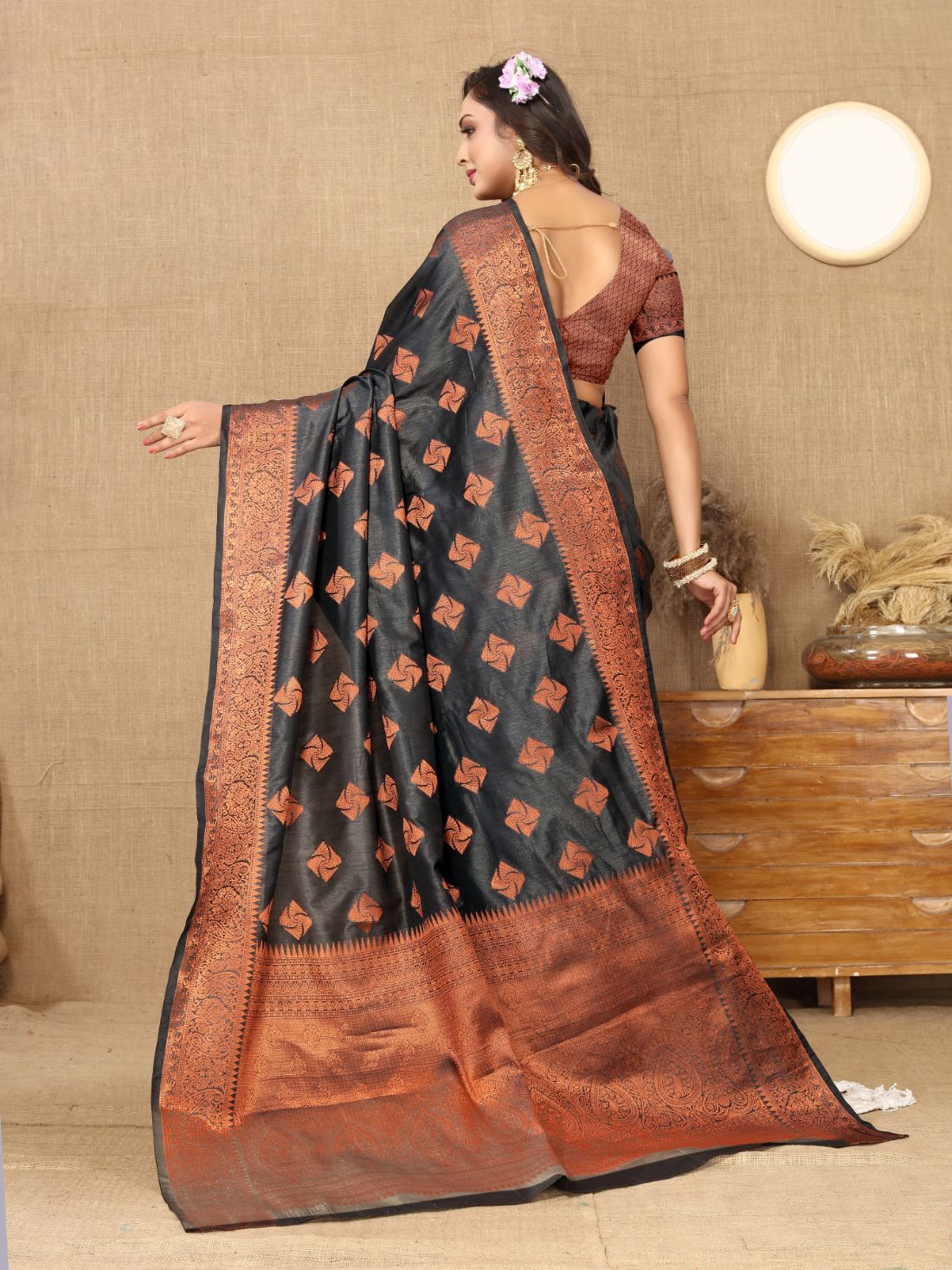 Black Color Soft katan silk saree with copper zari weawing design and Rich Zari weawing Pallu with Unstiched Blouse piece