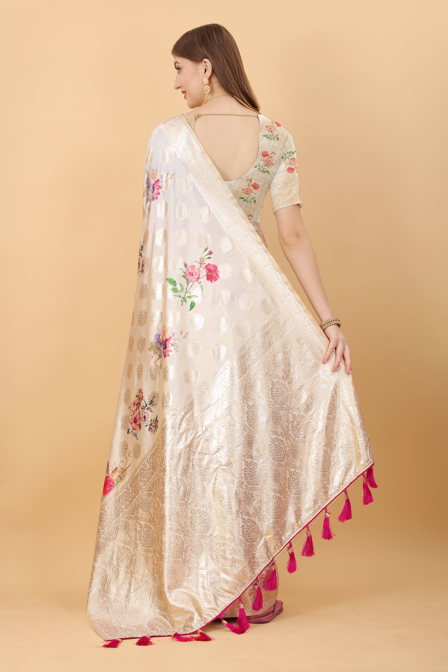 Soft Silk Saree with beautiful Floral Digital Print all over the saree and Rich Zari weawing Pallu with zari weawing border & Tessels attach at Pallu end , Blouse :- Silk weawing Blouse piece