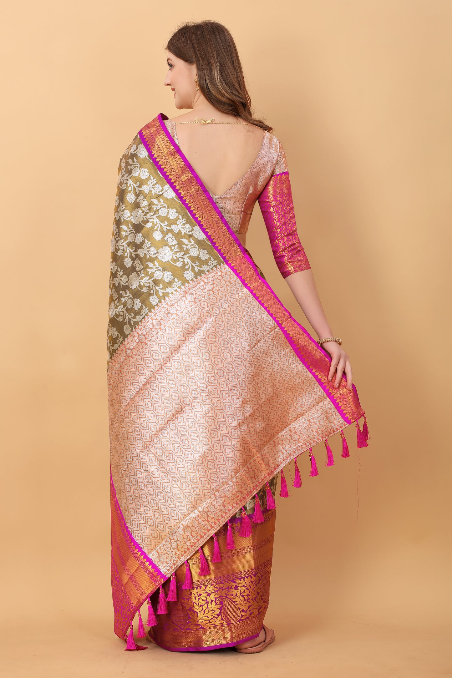 Soft Kanjivaram Silk Saree with Rich Jacquard Jari Work