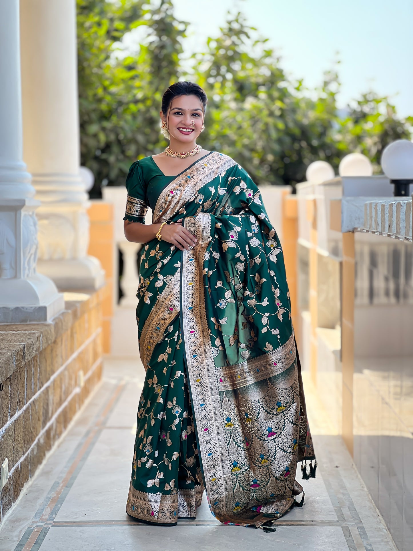 Woven Bollywood Jacquard Saree