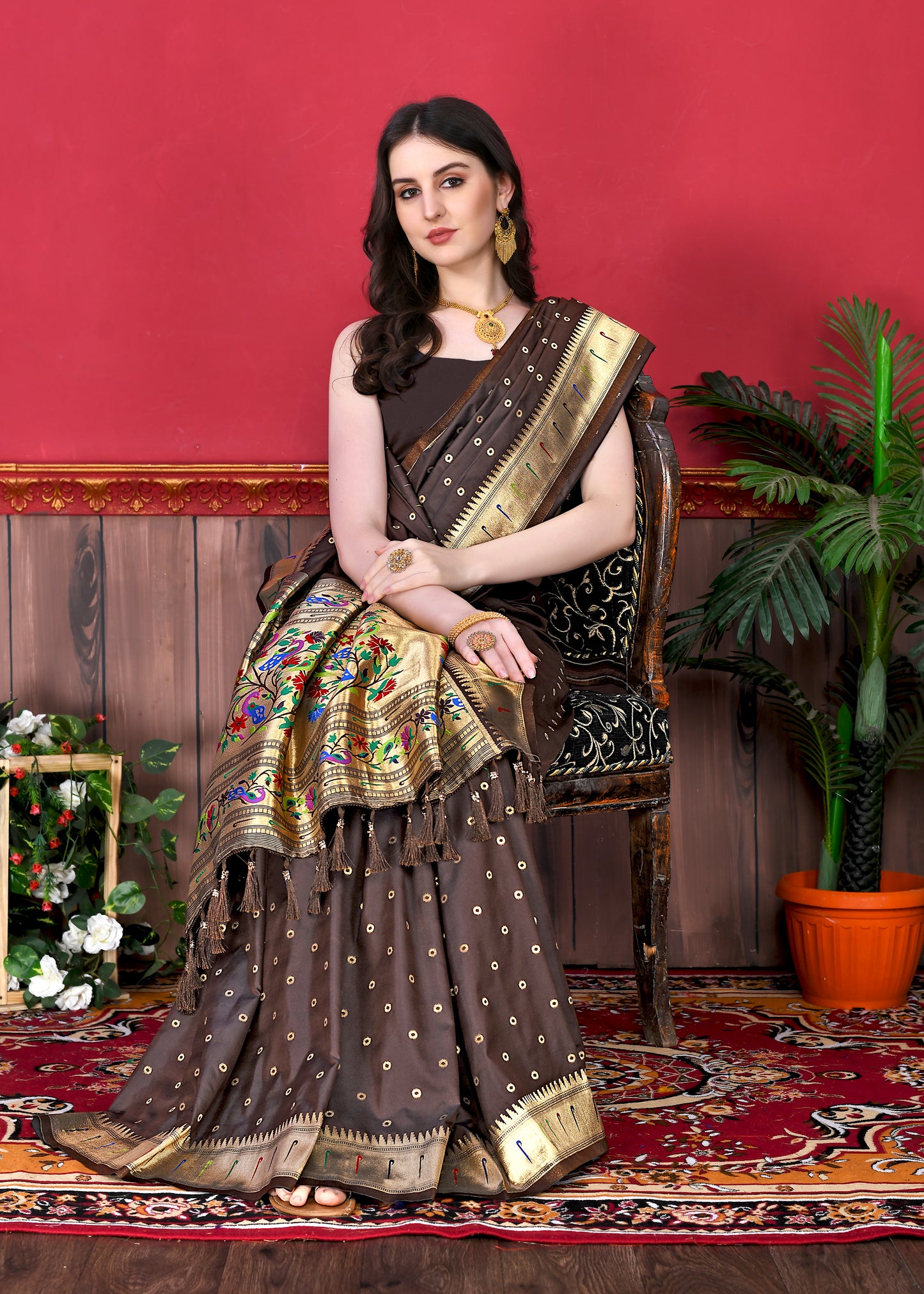 Soft Paithani Silk Saree with Gold Zari Weaving Motifs