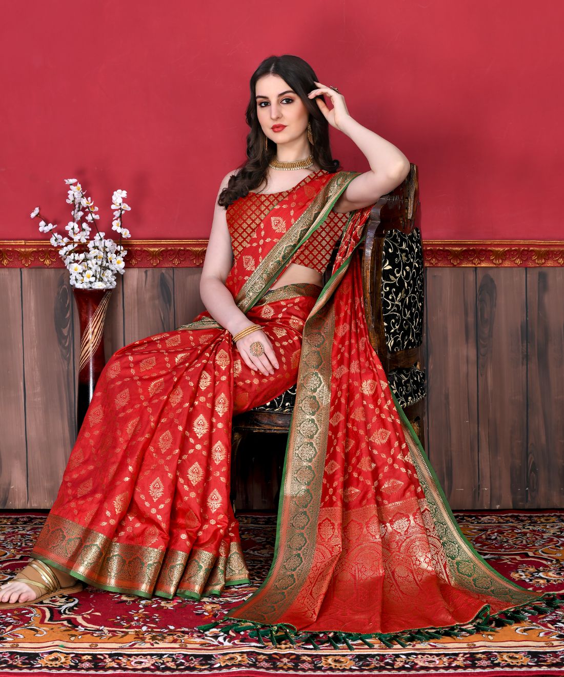 Red Color Exclusive Soft Silk Zari Woven Work With Rich Pallu and Contrast Border With Tessels Women's Saree with Unstiched Blouse Pieces.