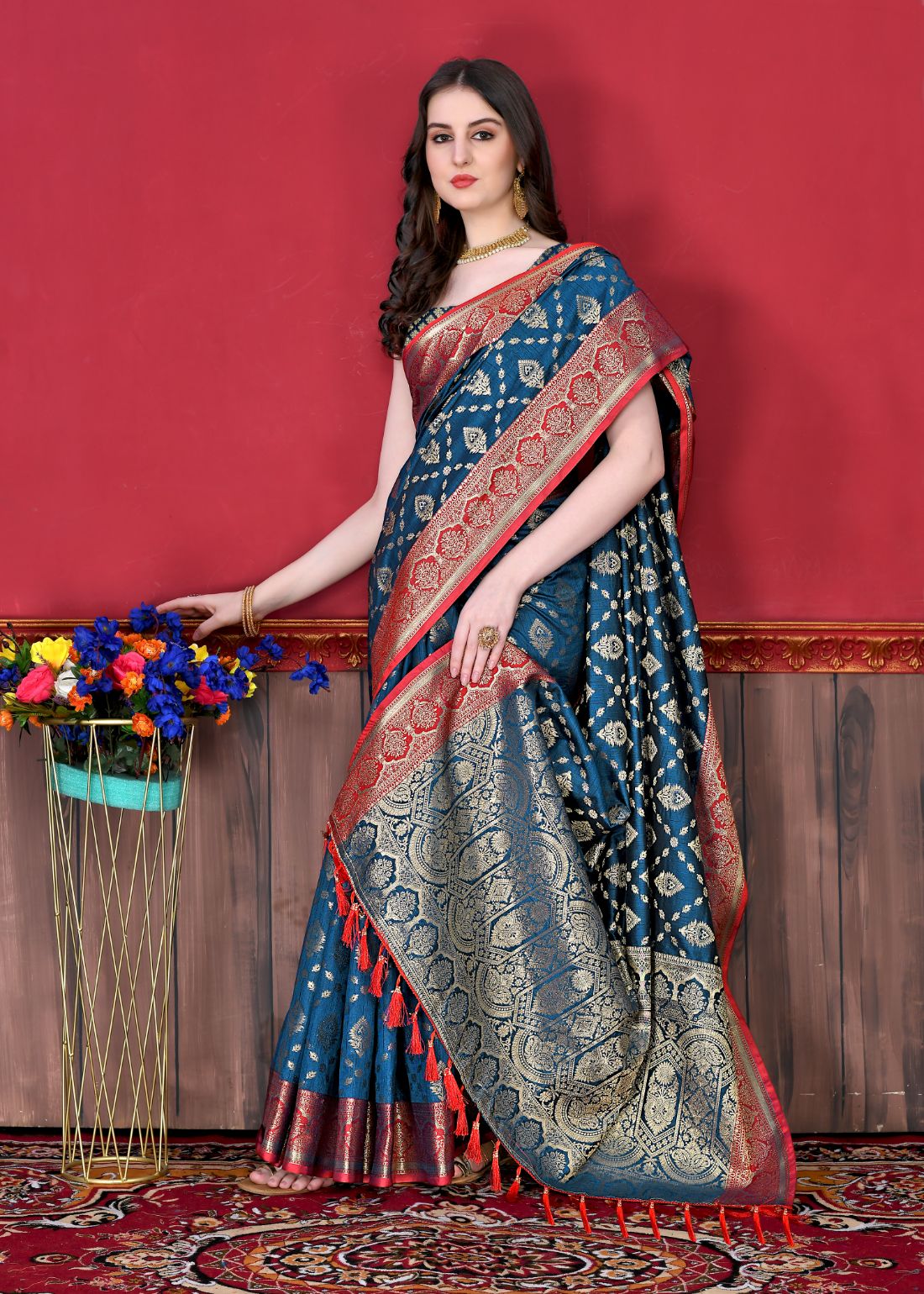Nevy Blue Color Exclusive Soft Silk Zari Woven Work With Rich Pallu and Contrast Border With Tessels Women's Saree with Unstiched Blouse Pieces.