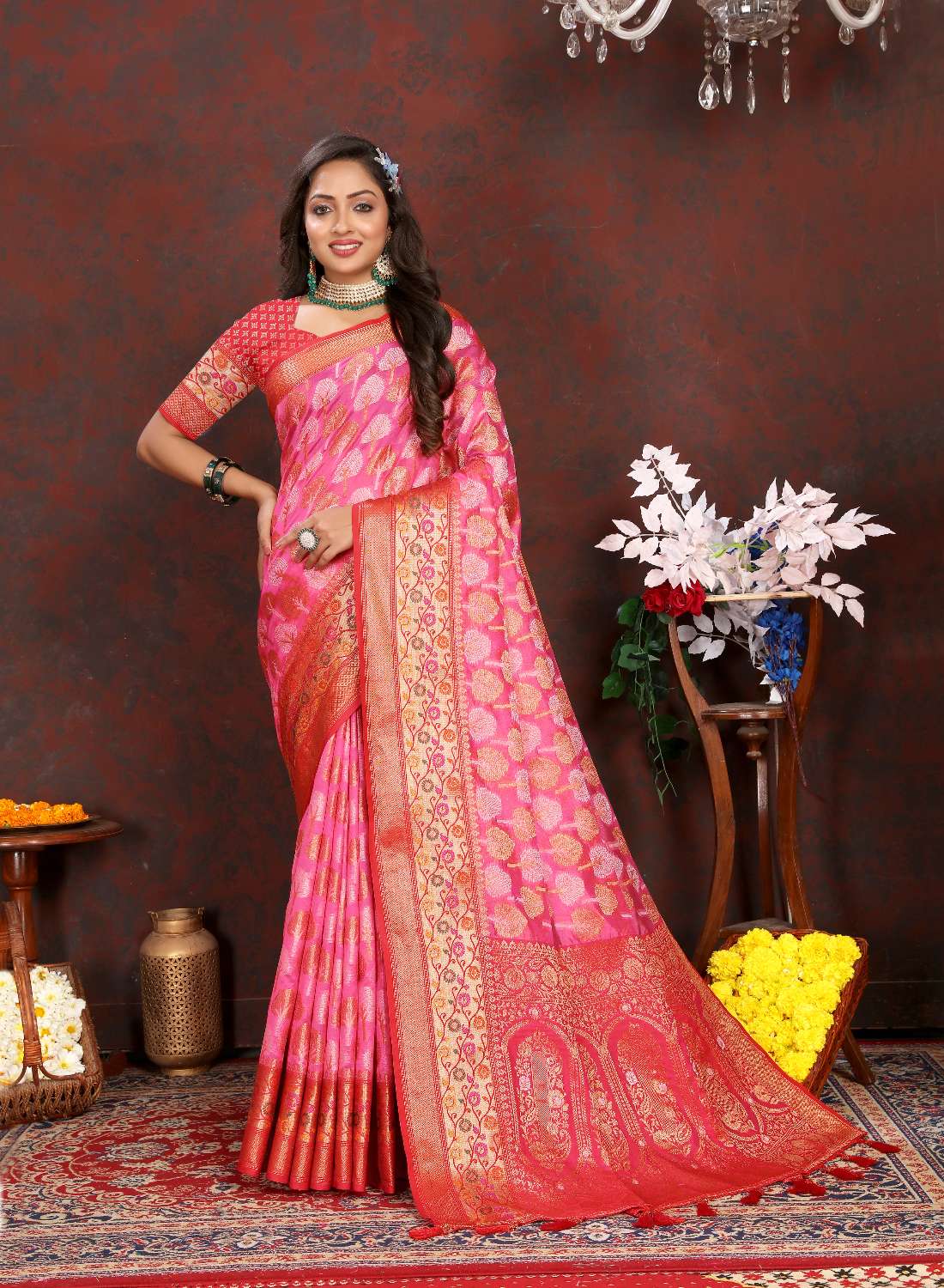 Pink & Red Color Women’s Zari Woven Designer Soft Organza Silk Saree and Rich Pallu Weawing Unstitched Blouse With Blouse Piece.