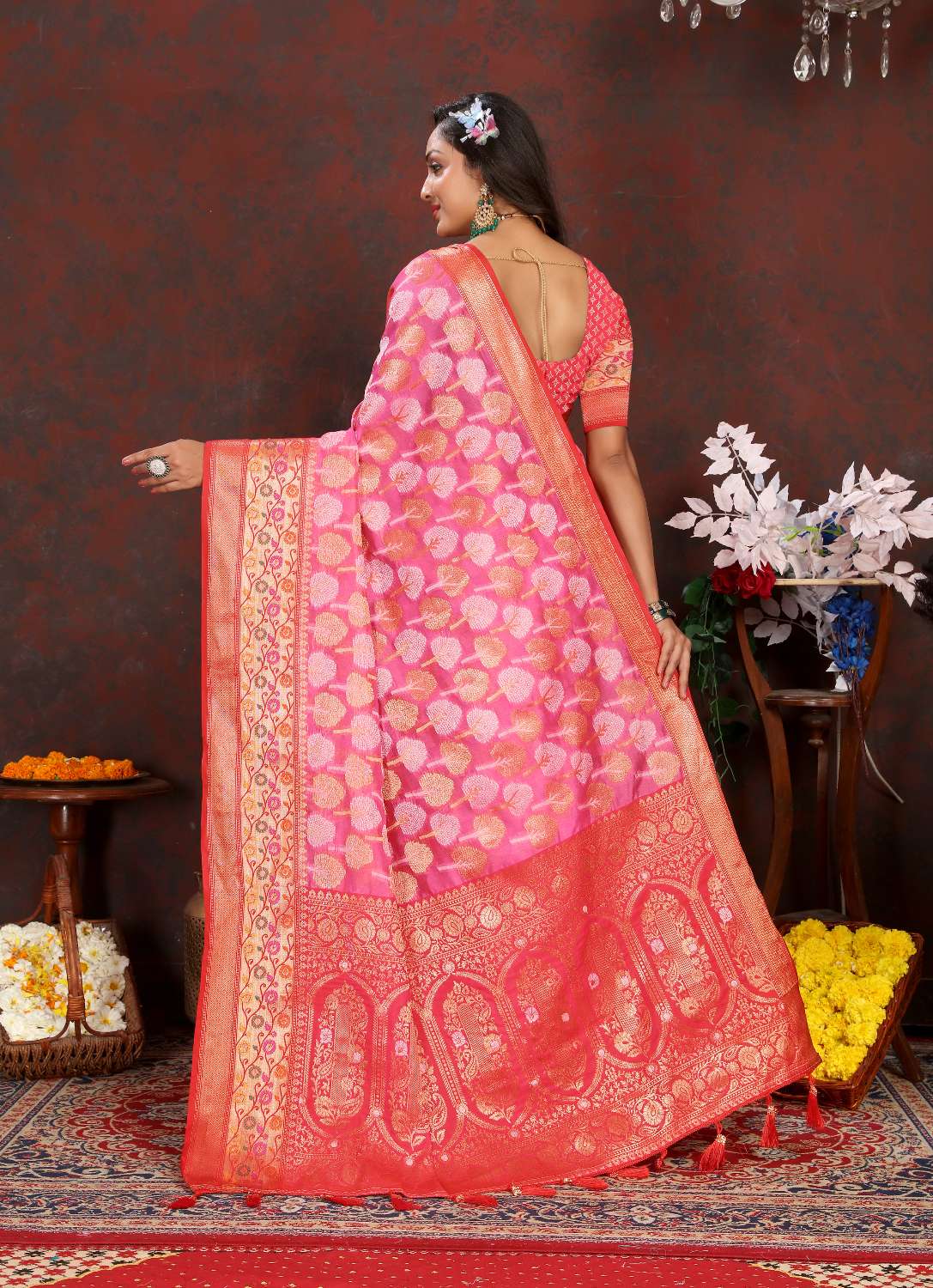 Pink & Red Color Women’s Zari Woven Designer Soft Organza Silk Saree and Rich Pallu Weawing Unstitched Blouse With Blouse Piece.