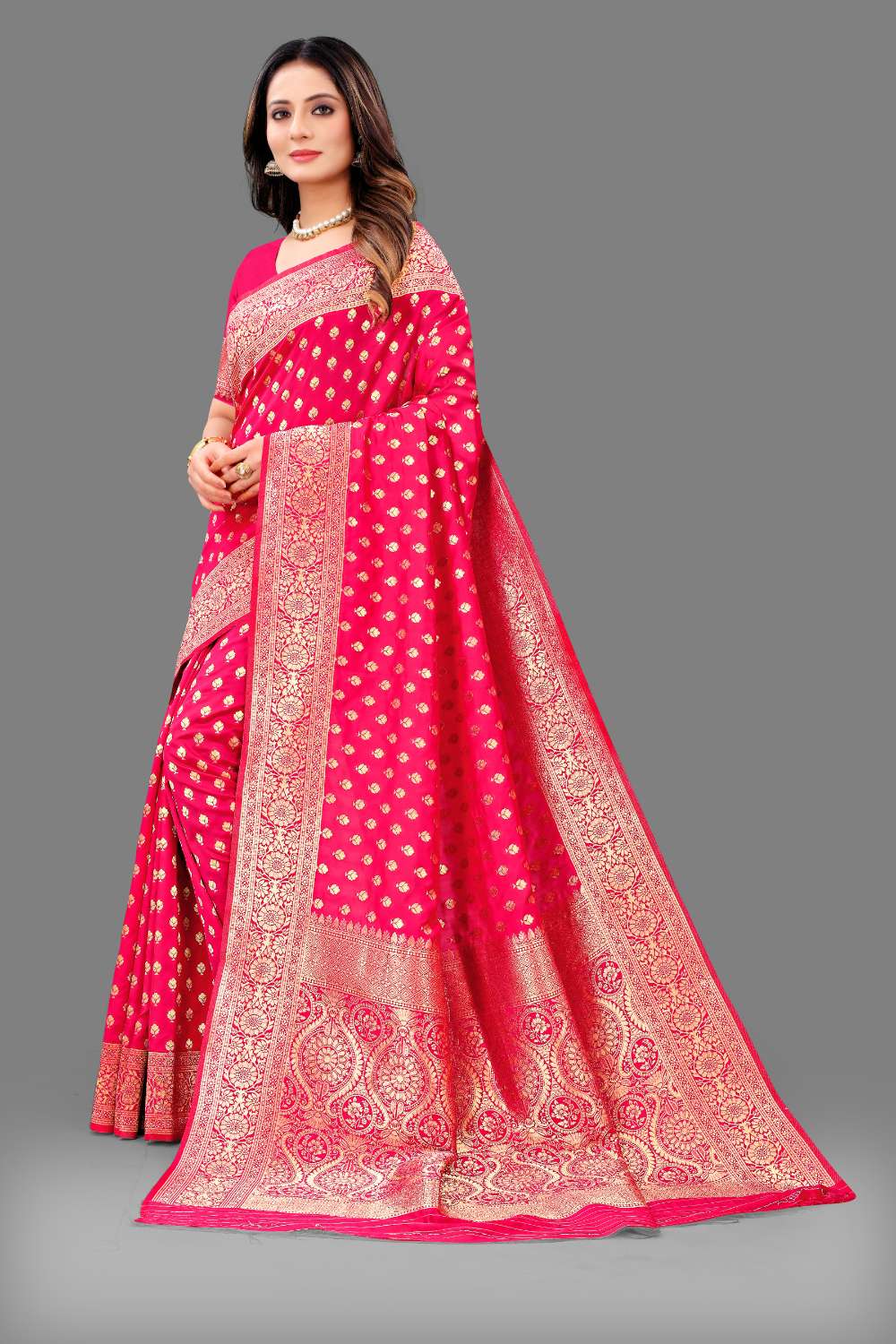 Women's Soft Lichi Silk Saree with Golden Zari Woven and Beautiful Rich Pallu Design & Jacquard Work Saree With Unstiched Blouse Piece.