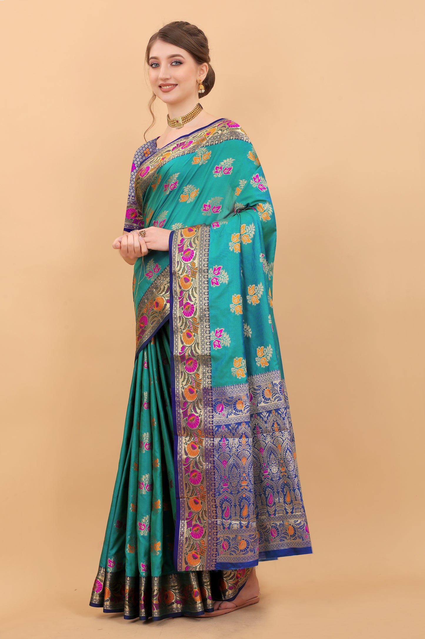 Soft Silk saree with Meenakari weawing design and Rich Zari weawing Pallu with zari weawing border
