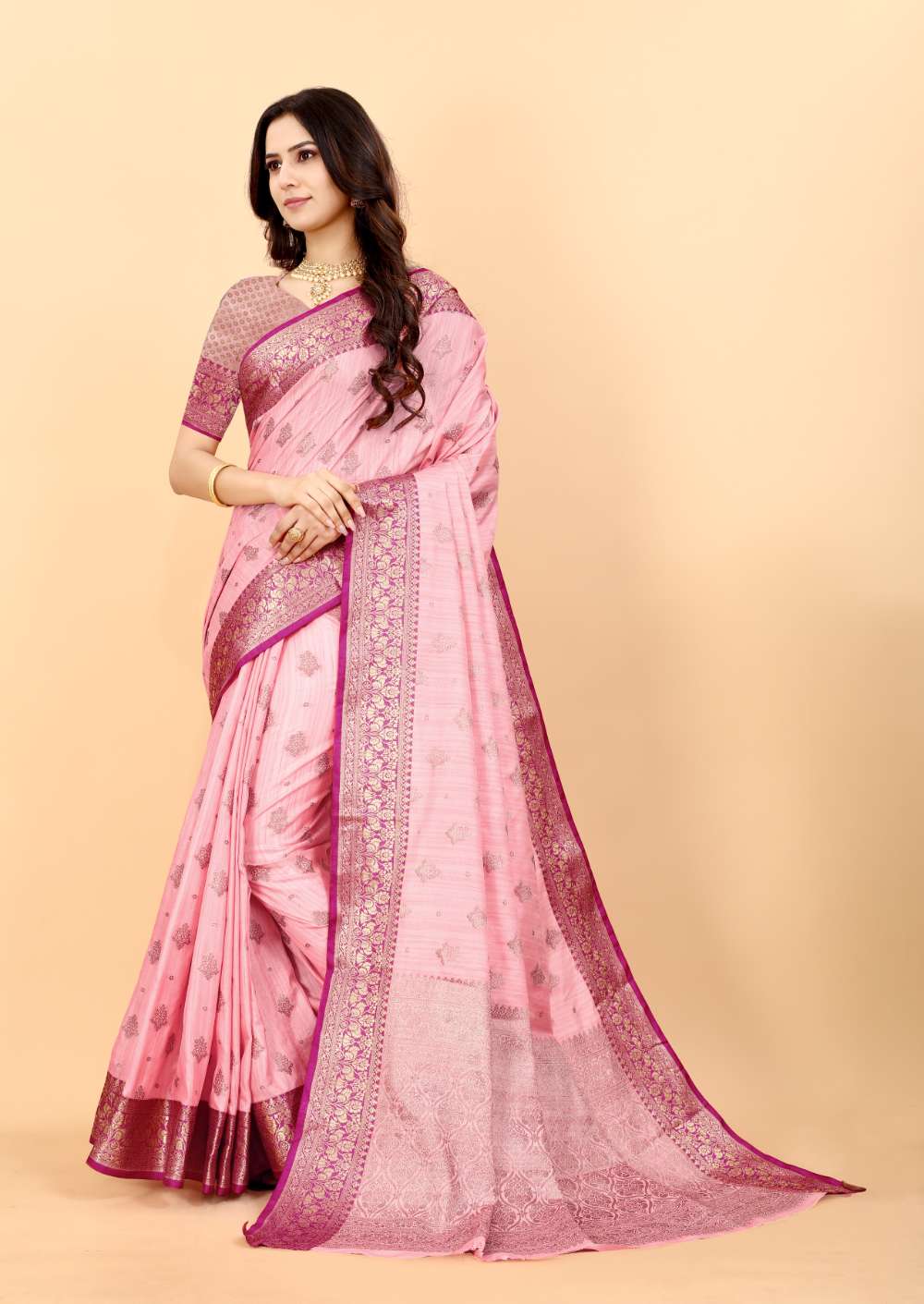 Pink Color Soft Magic Slub Soft Silk Saree With Rich golden Zari Woven Pallu & Zari weaving Border Saree With Unstitch Blouse Pieces.