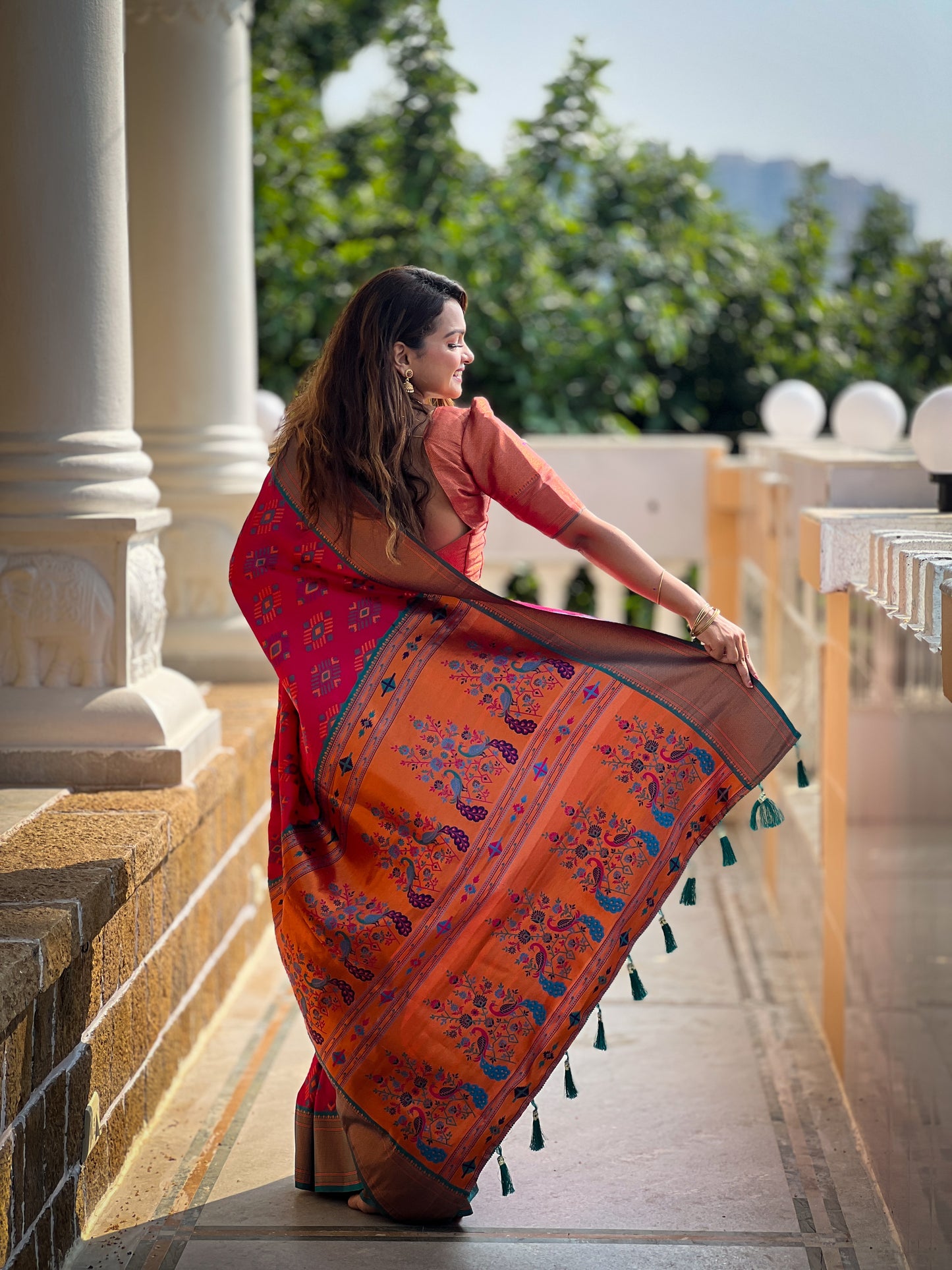 Presented By KeKoVi Beautiful Traditional Paithani Saree With Contrast Running Blouse 
