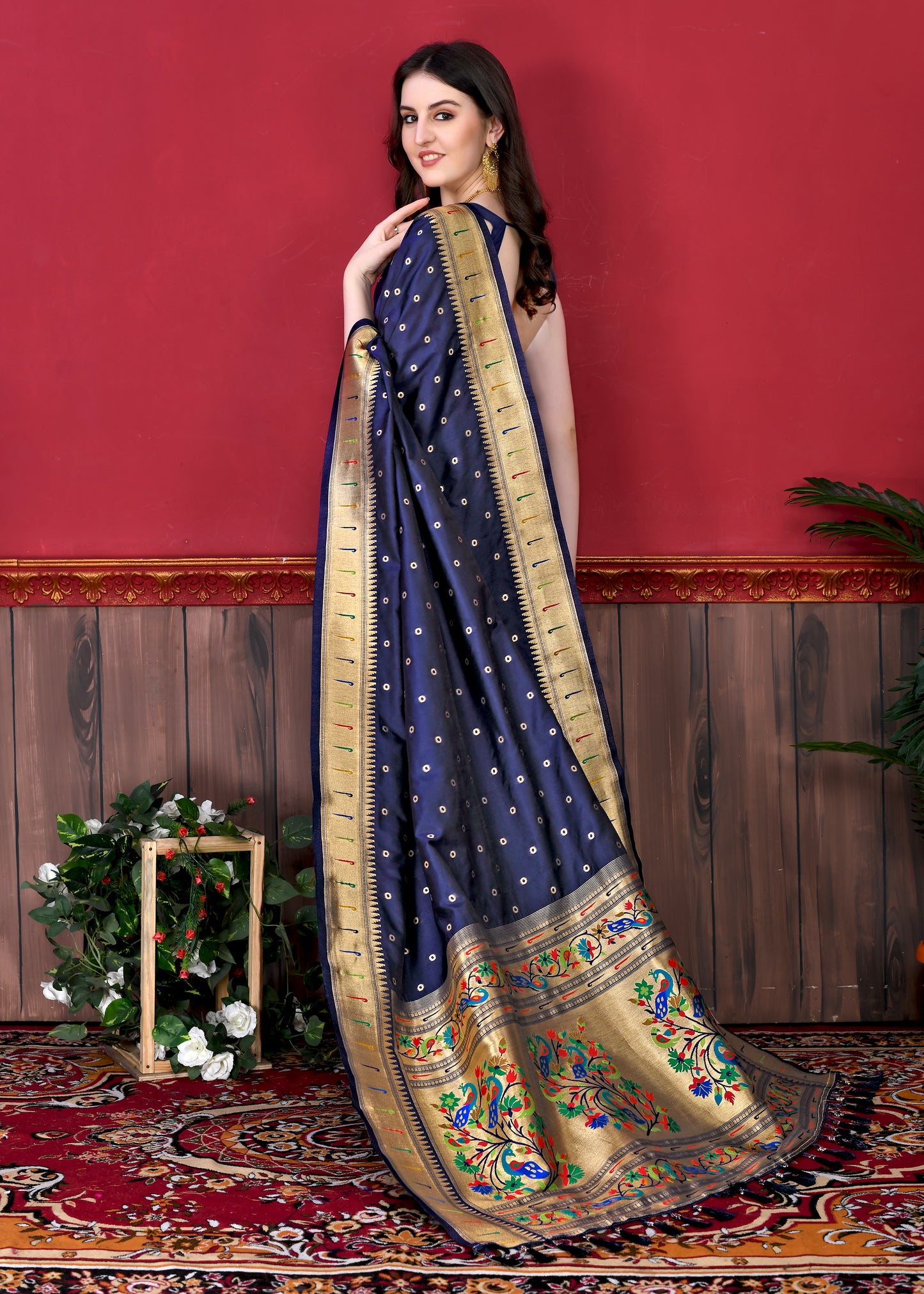 Soft Paithani Silk Saree with Gold Zari Weaving Motifs