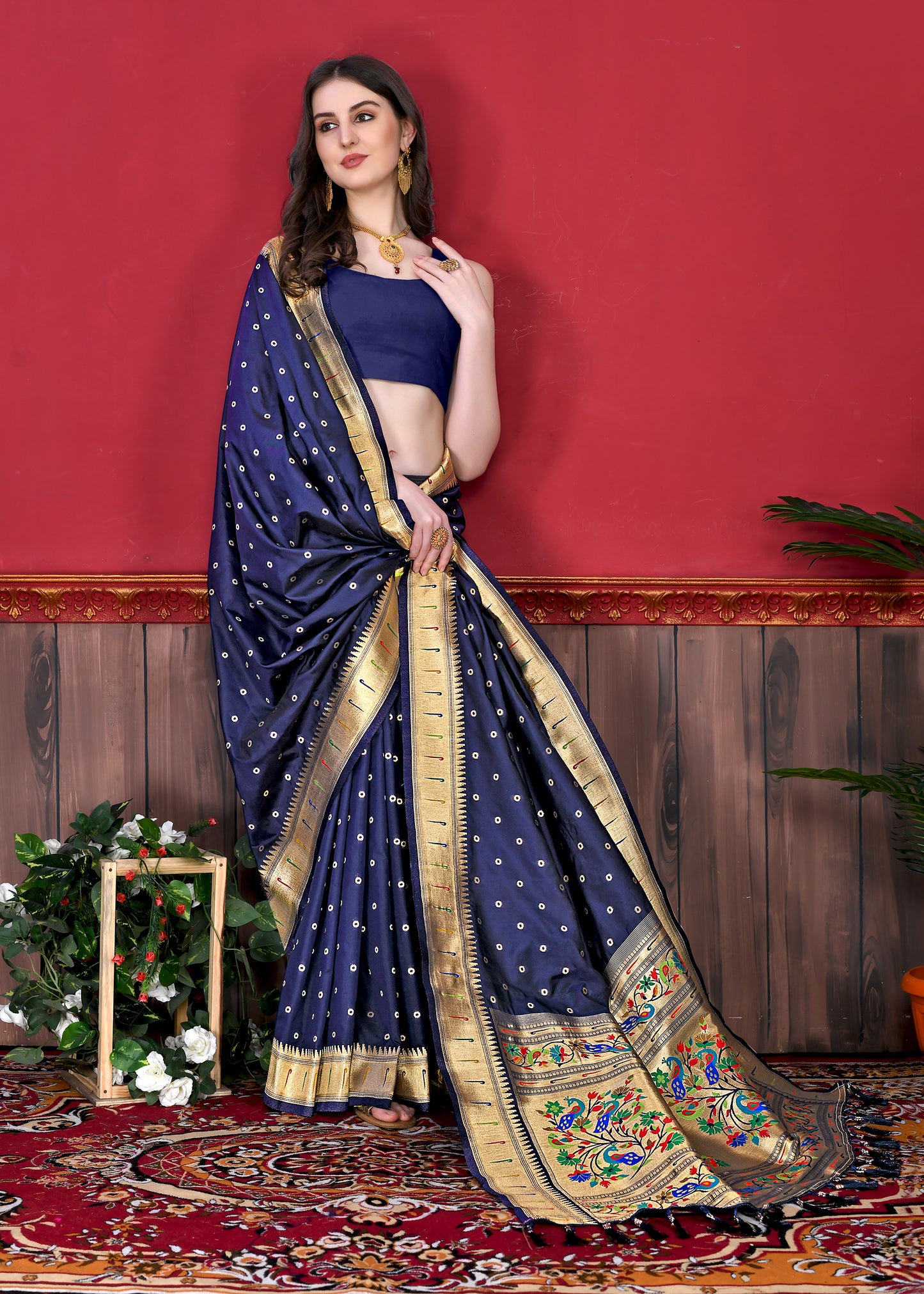 Soft Paithani Silk Saree with Gold Zari Weaving Motifs