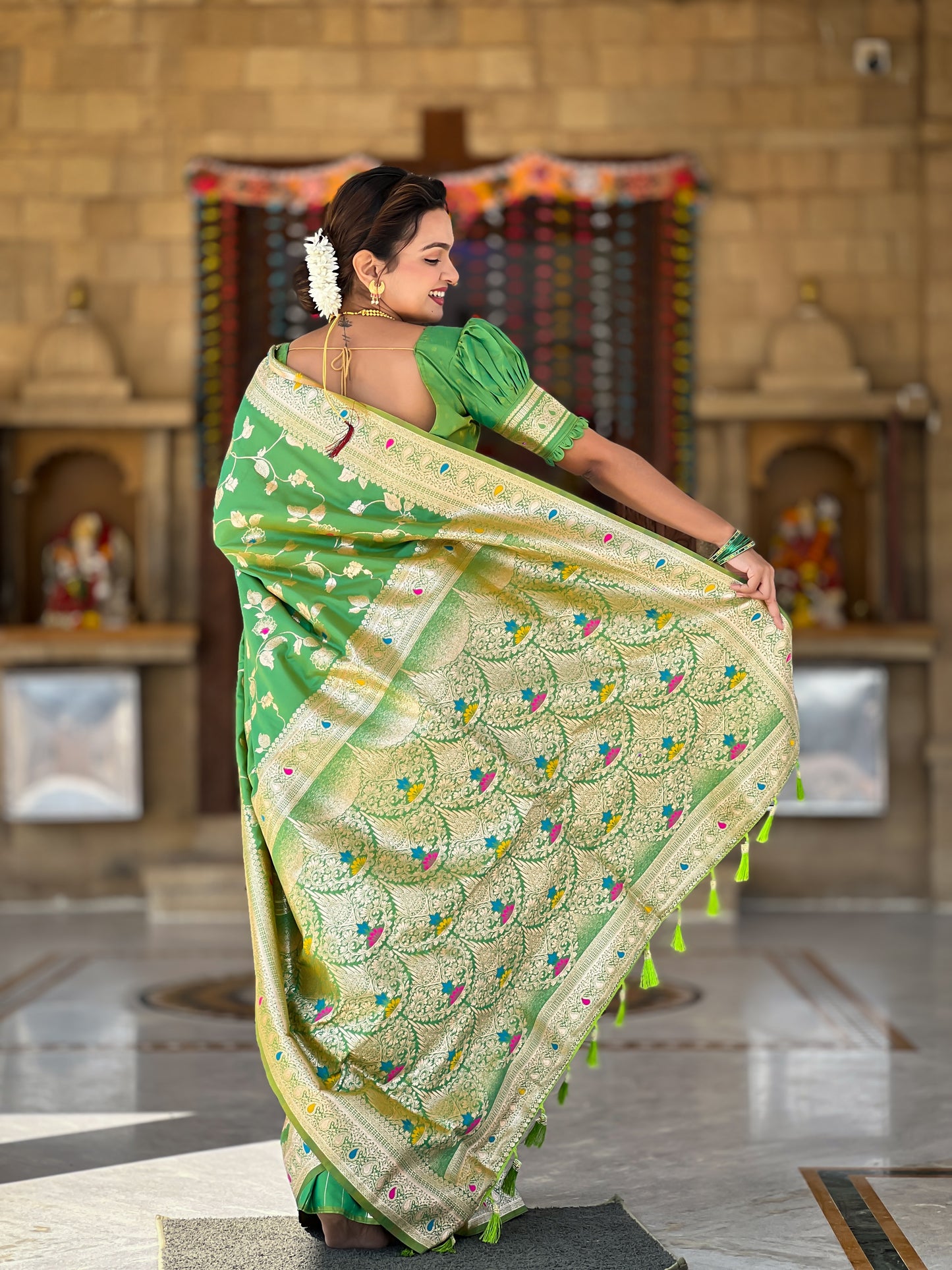 Soft And Silk Fit Parrot Green Color Banarasi Silk Saree With Blouse