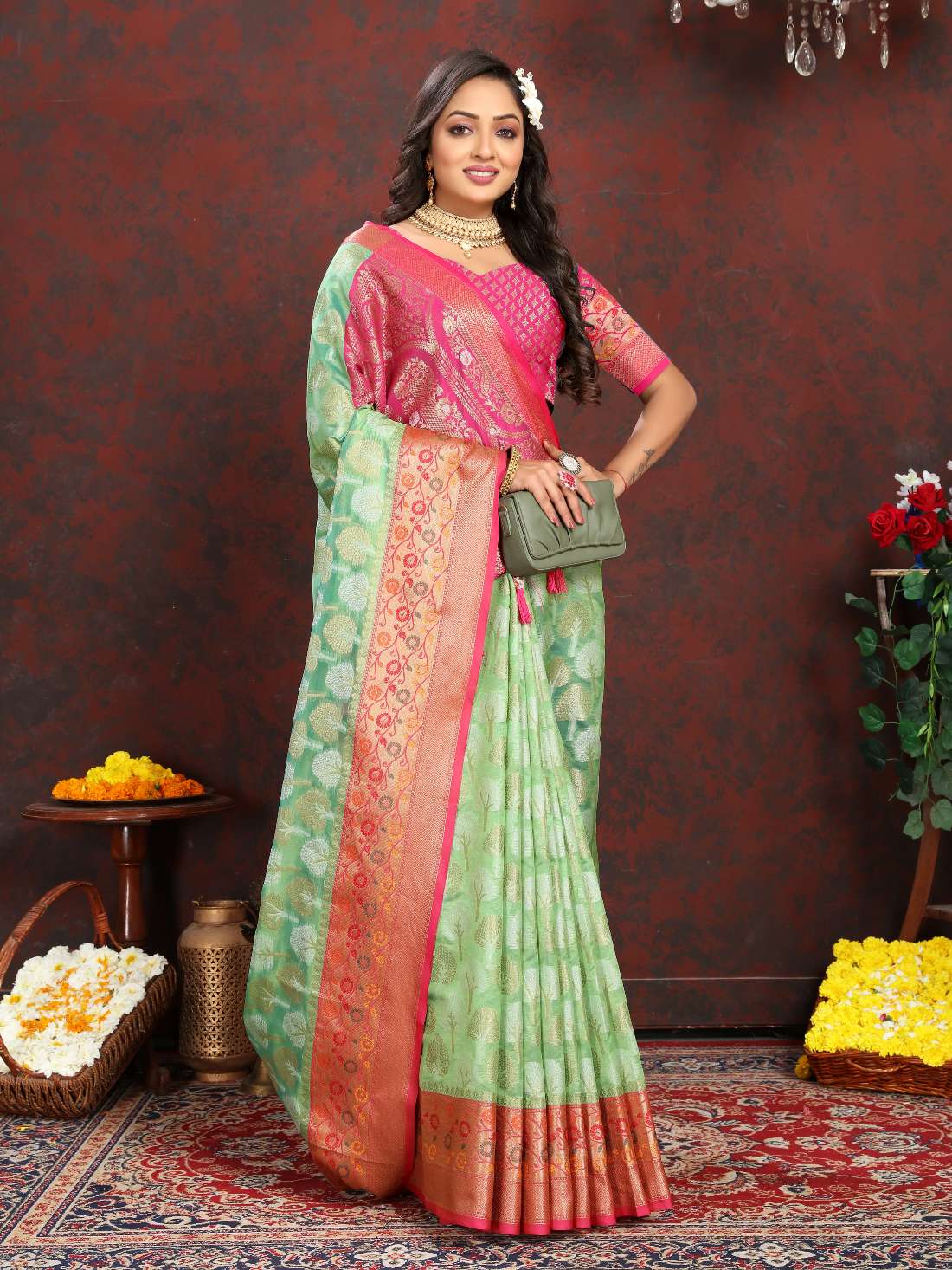 Light Green & Pink Color Women’s Zari Woven Designer Soft Organza Silk Saree and Rich Pallu Weawing Unstitched Blouse With Blouse Piece.