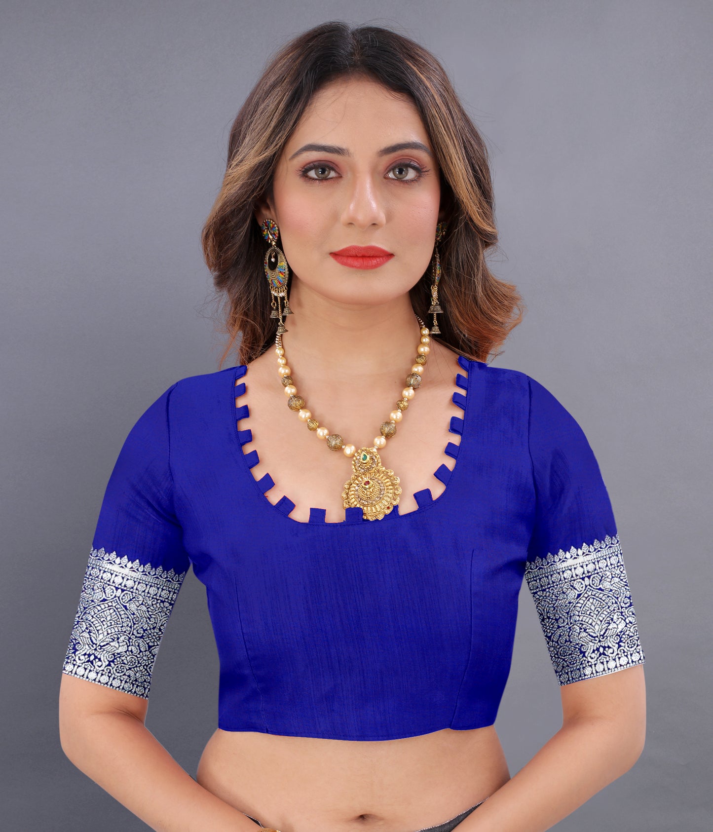Royal Blue Color Women's Soft Kanjeevaram Silk Saree with Silver Zari Woven and Beautiful Rich Pallu Design & Jacquard Work Saree With Unstiched Blouse Piece.