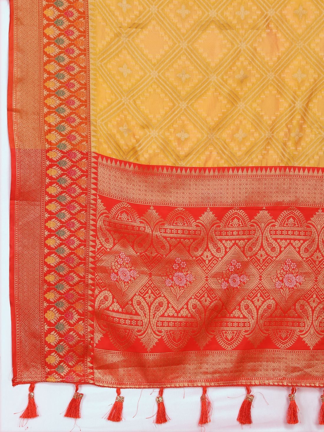 Mustered & Red Color Women’s Zari Woven Designer Soft Organza Silk Saree and Rich Pallu Weawing Unstitched Blouse With Blouse Piece.