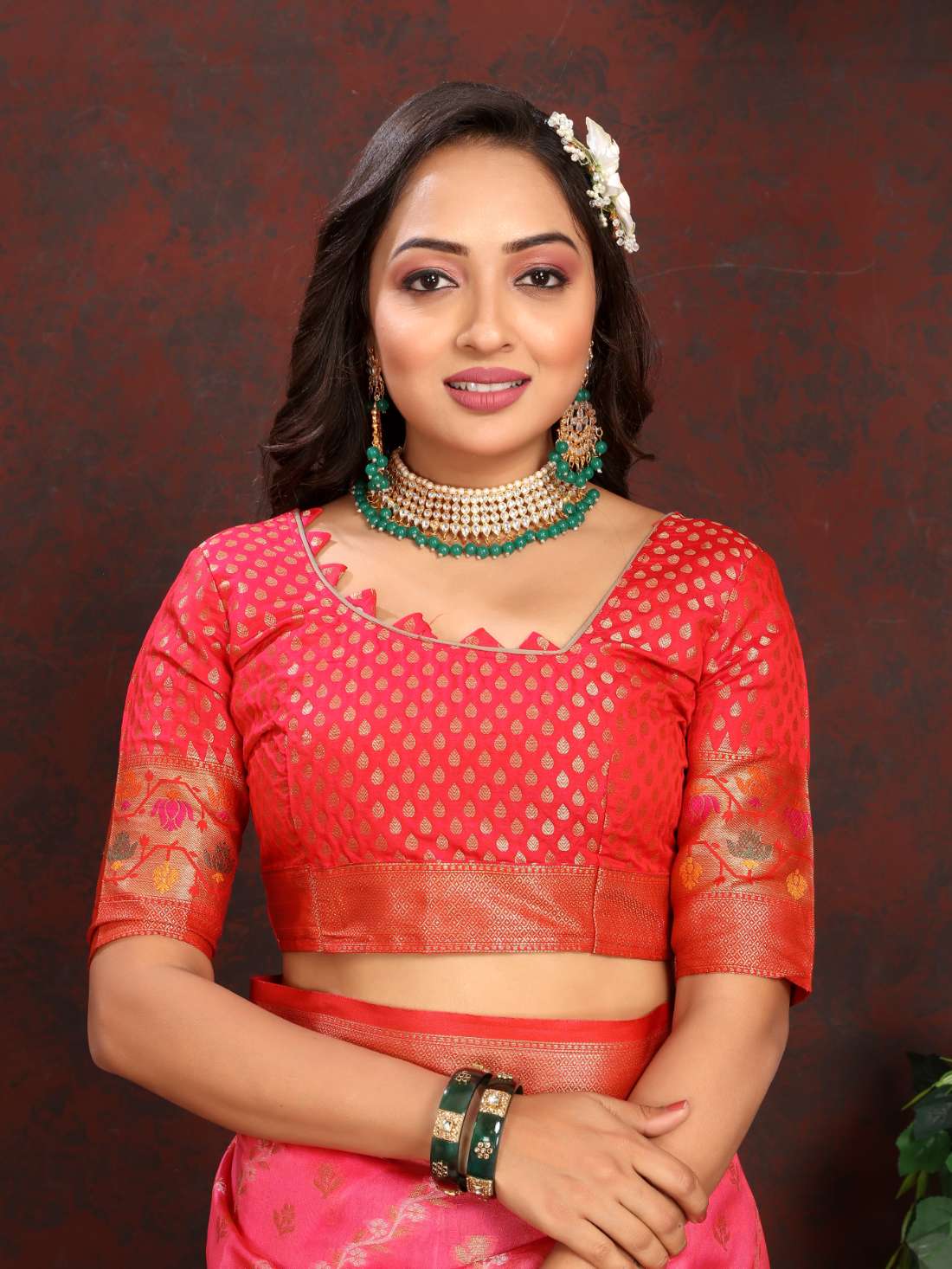 Pink & Red Color Women’s Zari Woven Designer Soft Organza Silk Saree and Rich Pallu Weawing Unstitched Blouse With Blouse Piece.