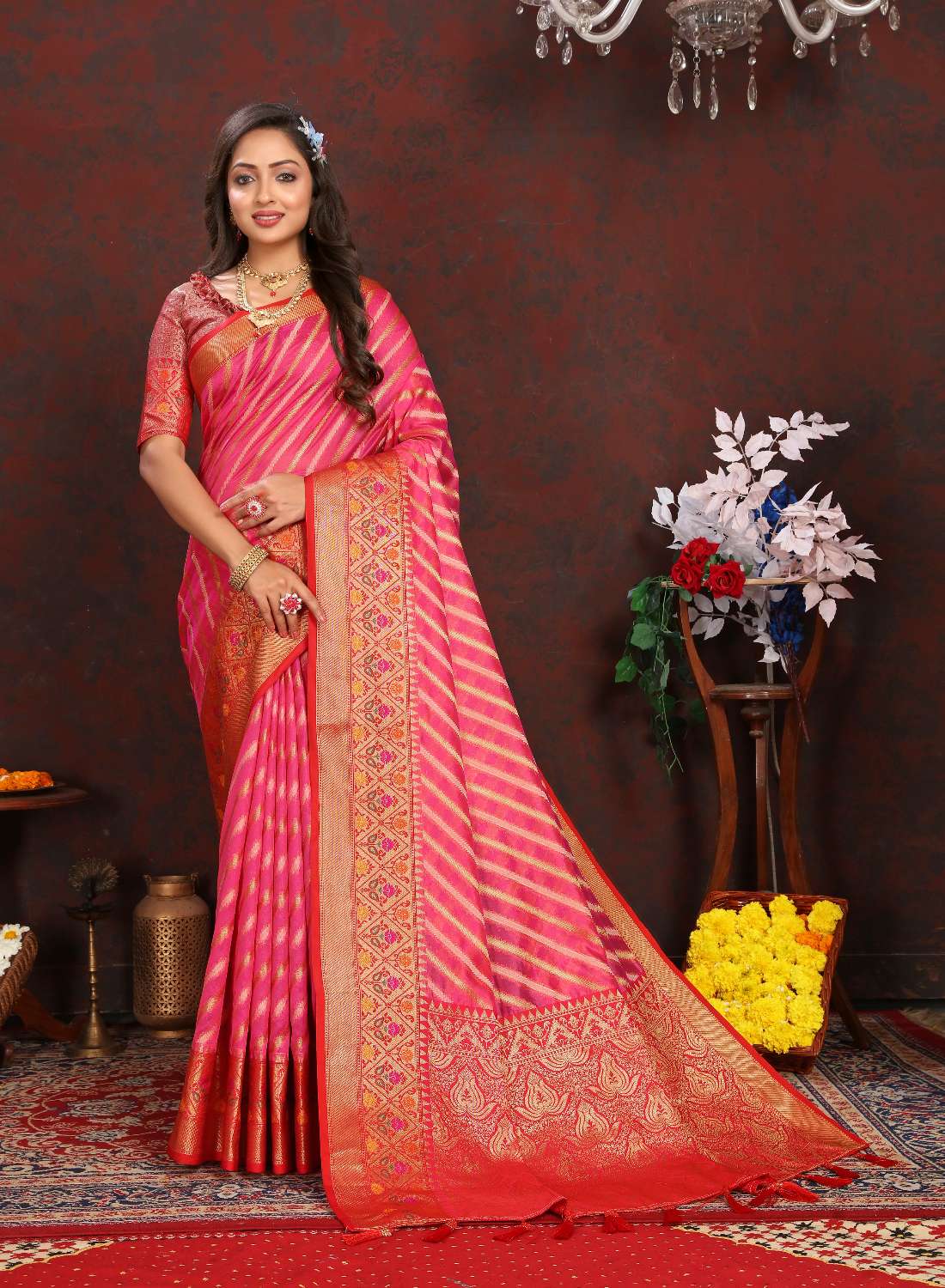 Pink & Red Color Women’s Zari Woven Designer Soft Organza Silk Saree and Rich Pallu Weawing Unstitched Blouse With Blouse Piece.