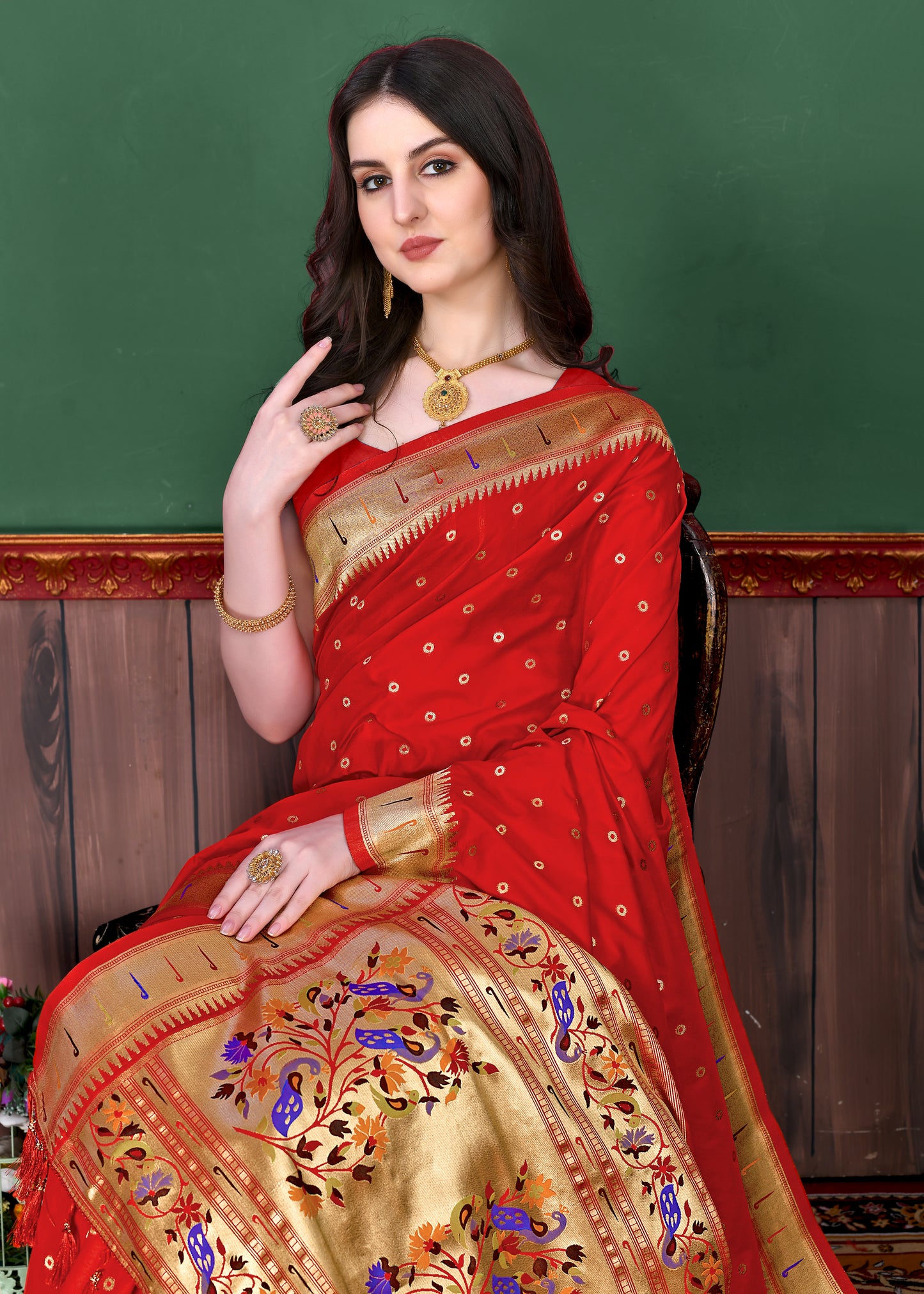 Soft Paithani Silk Saree with Gold Zari Weaving Motifs