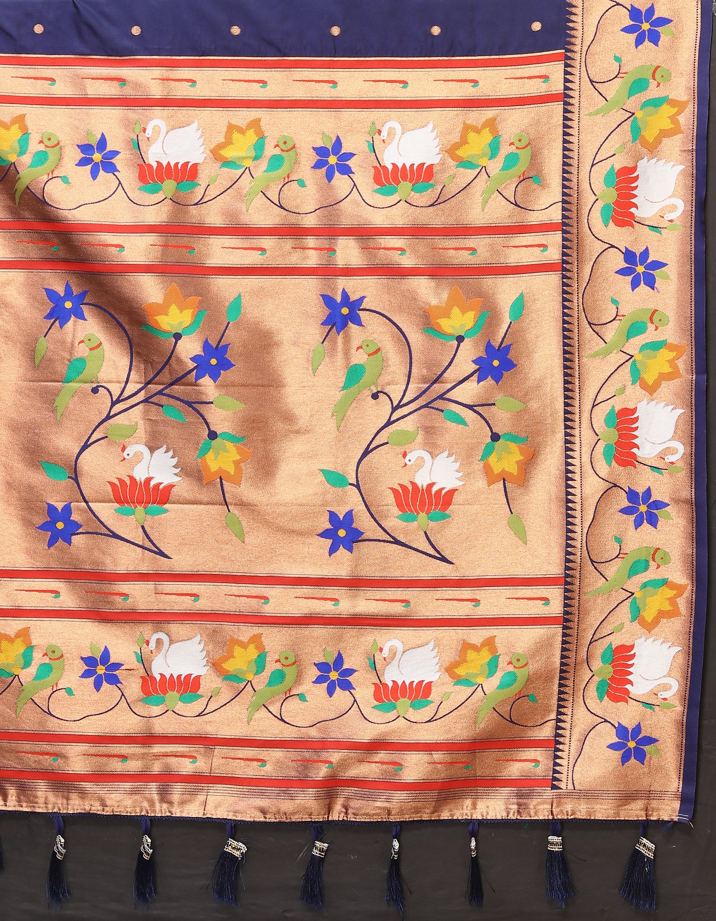 Soft Paithani Silk Saree with Meenakari Weaving Design.