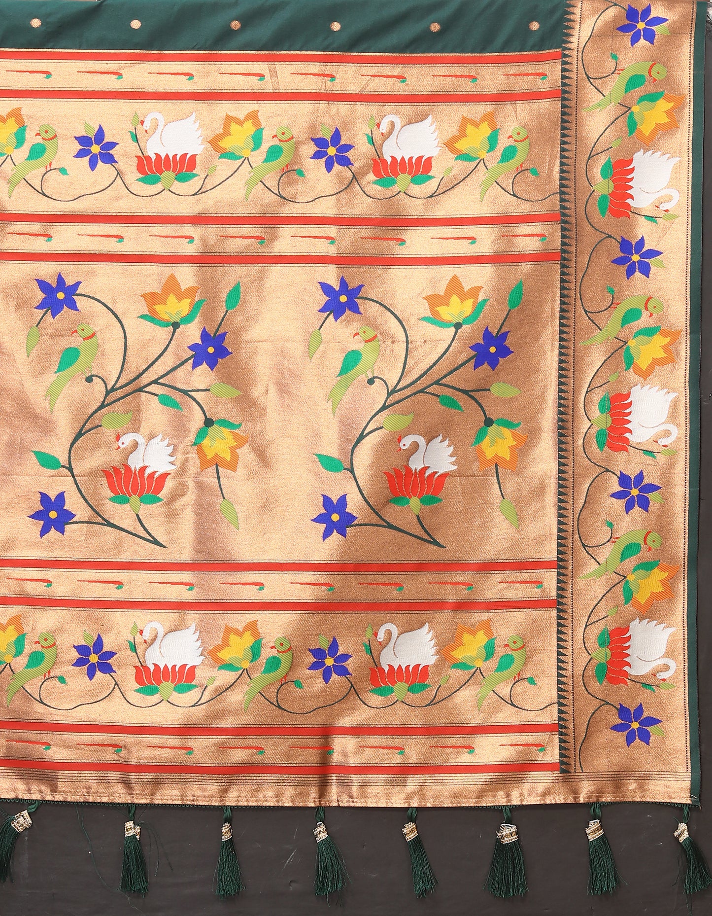 Soft Paithani Silk Saree with Meenakari Weaving Design.