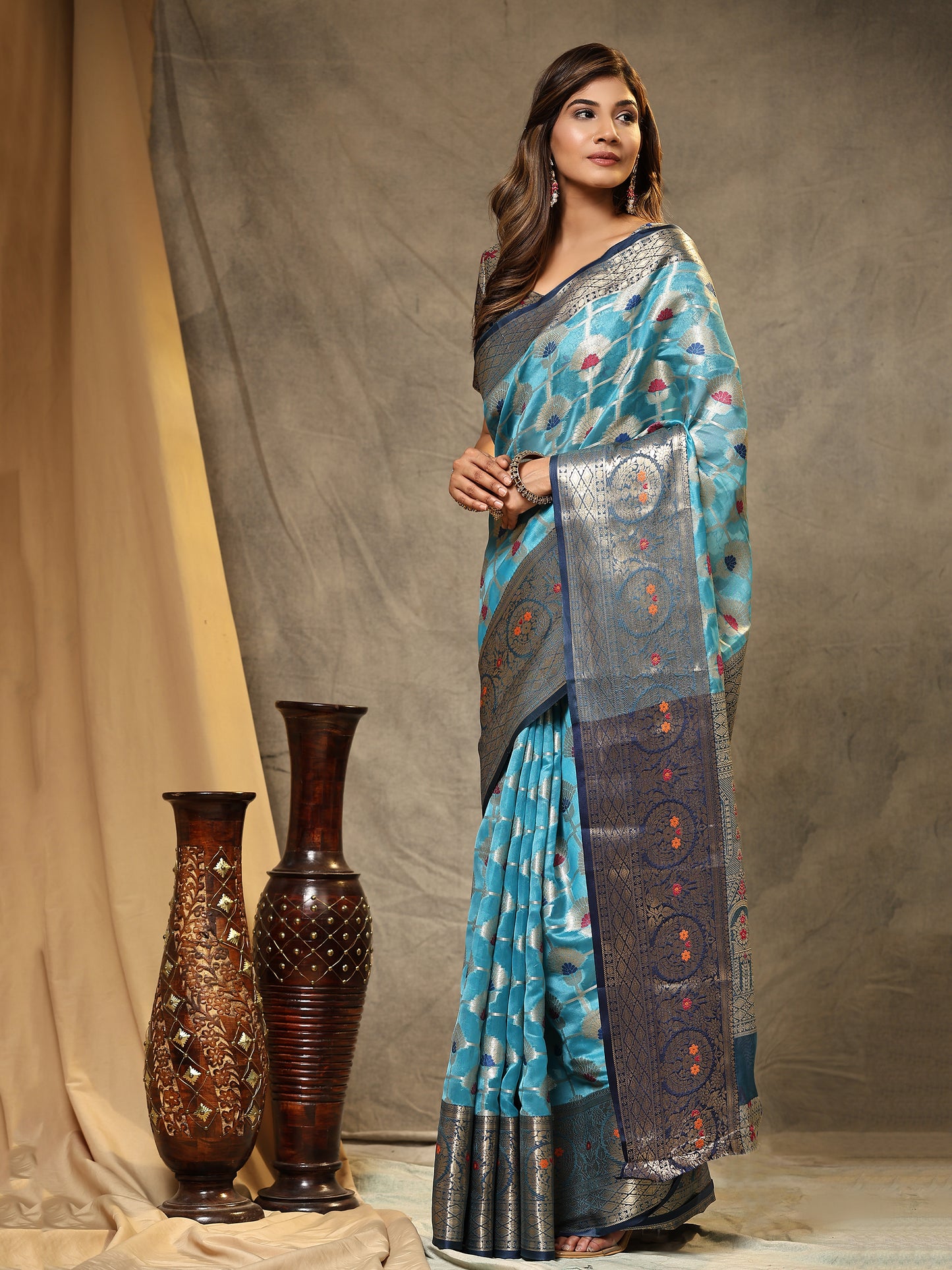 Soft Organza Silk saree with Meenakari weawing design and Rich Zari weawing Pallu with zari weawing border