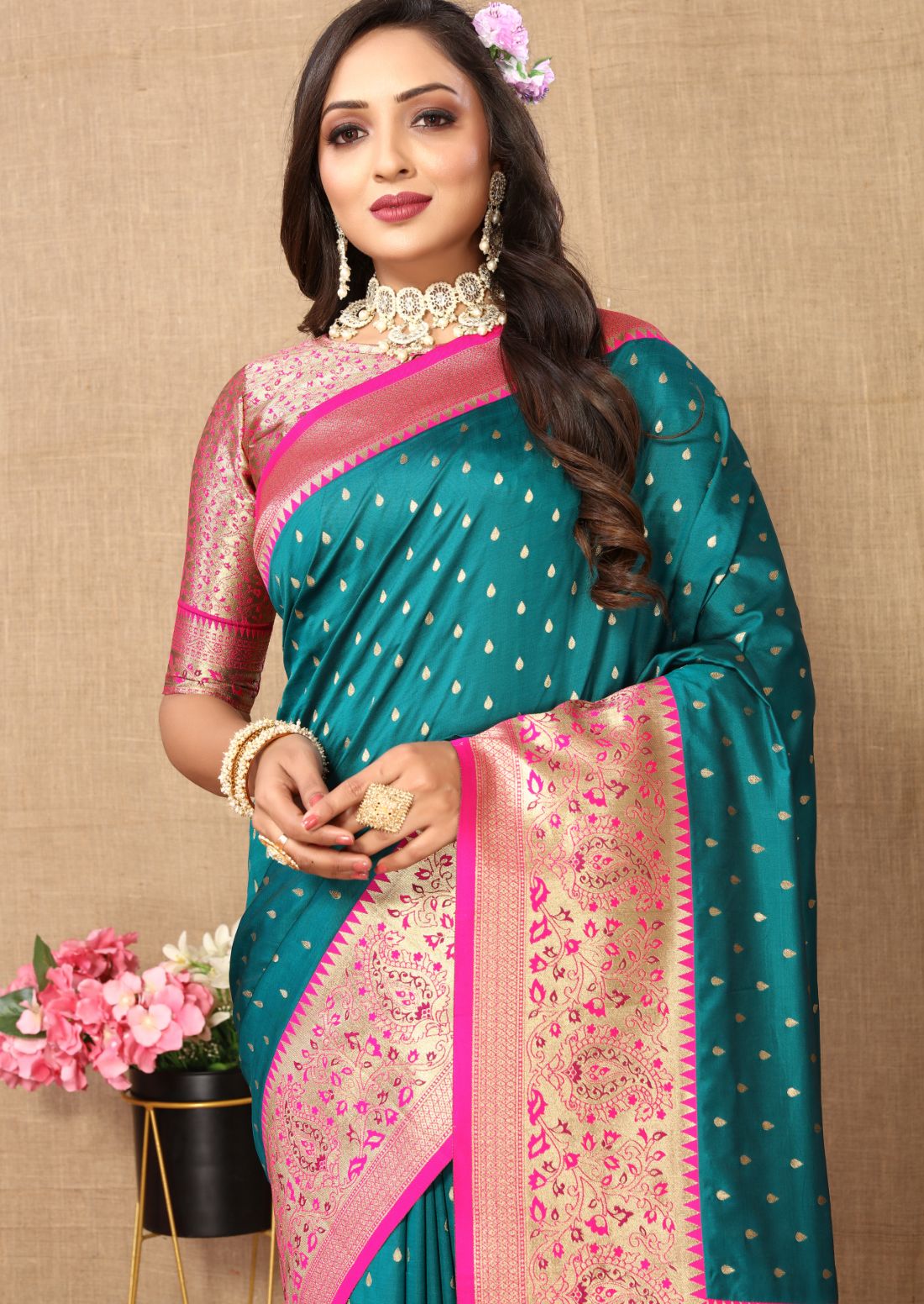 Aqua Blue Color Exclusive Soft Silk Zari Woven Work With Rich Pallu and Contrast Border With Tessels Women's Saree with Unstiched Blouse Pieces.