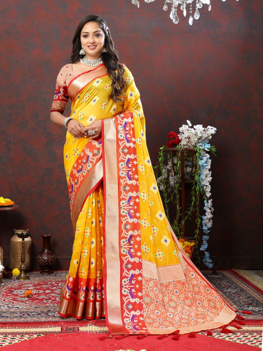 Yellow & Red Color Women’s Zari Woven Designer Soft Organza Silk Saree and Rich Pallu Weawing Unstitched Blouse With Blouse Piece.