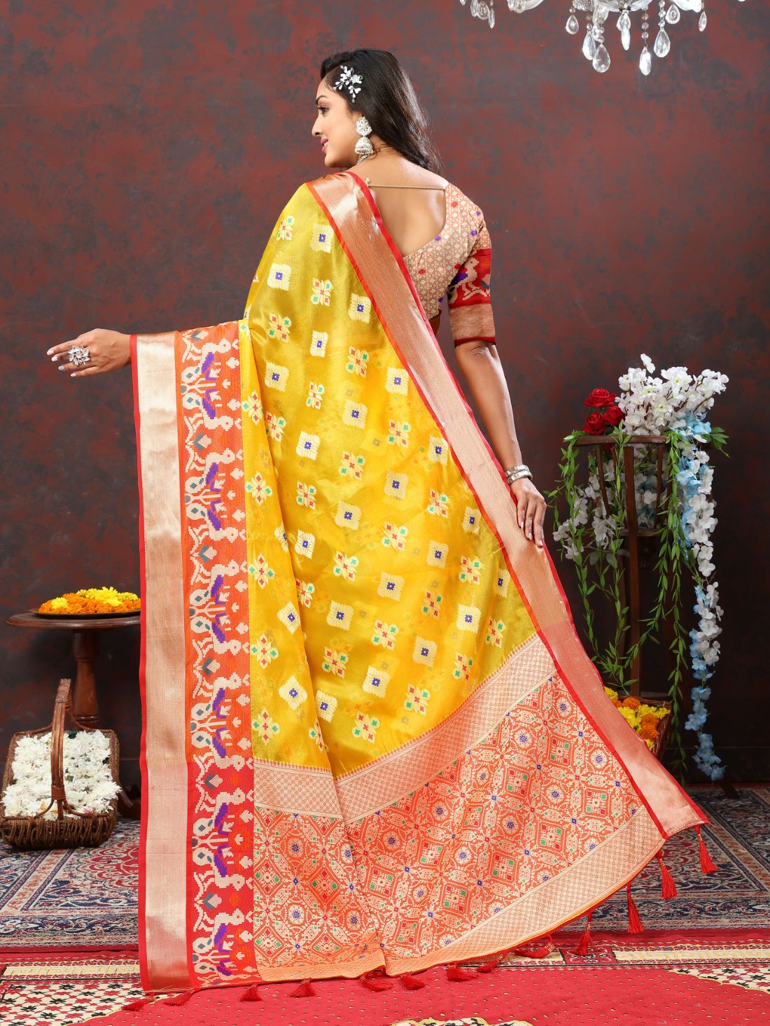 Yellow & Red Color Women’s Zari Woven Designer Soft Organza Silk Saree and Rich Pallu Weawing Unstitched Blouse With Blouse Piece.