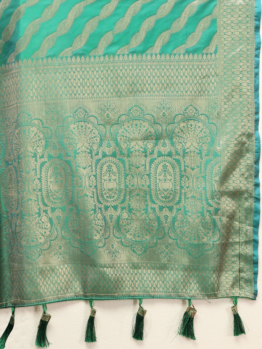 Aqua Blue Color Exclusive Soft Silk Zari Woven Work With Rich Pallu and Contrast Border With Tessels Women's Saree with Unstiched Blouse Pieces.