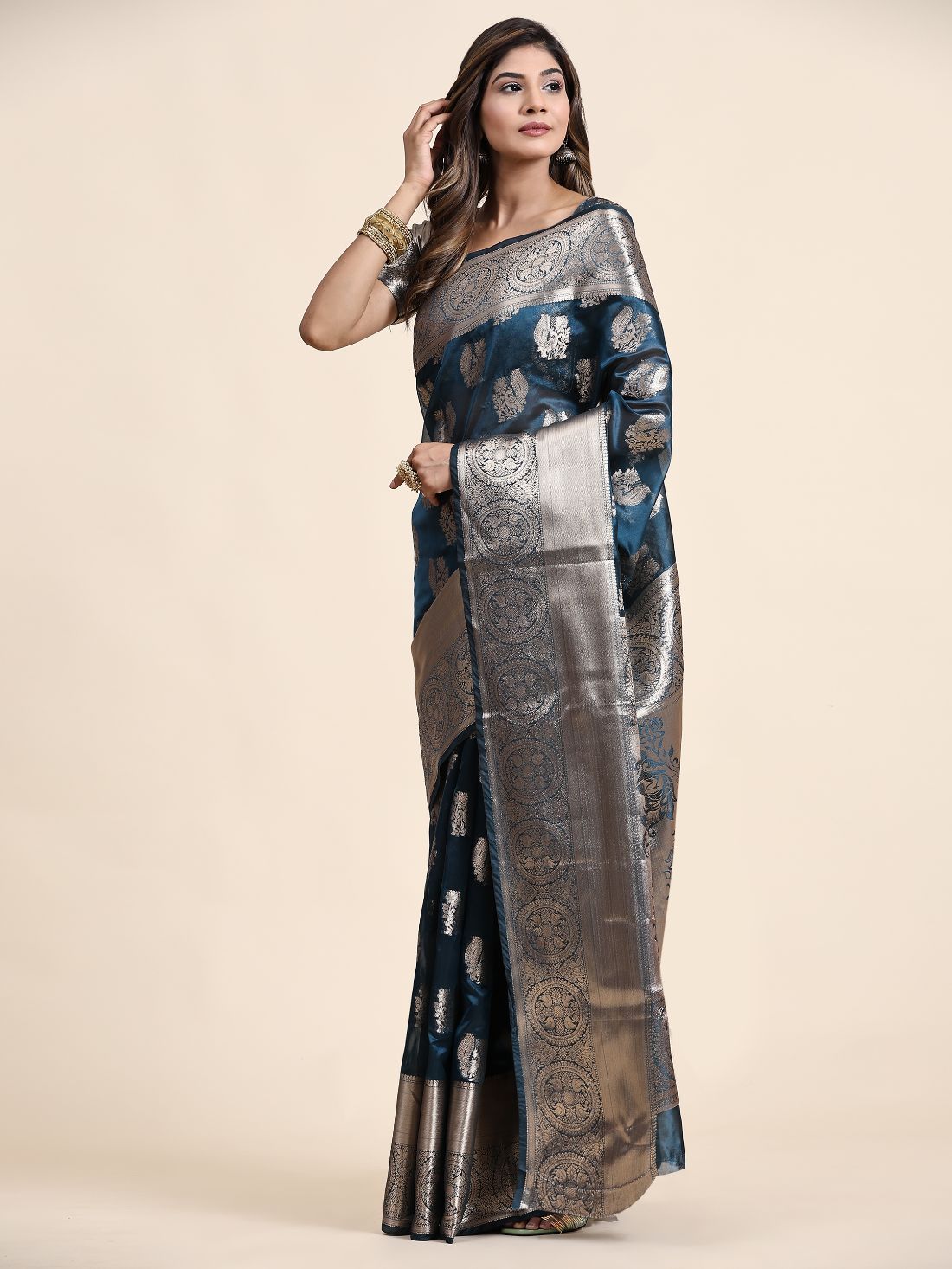 Nevy Blue Color Women’s Zari Woven Designer Soft Organza Silk Saree and Rich Pallu Weawing Unstitched Blouse With Blouse Piece.