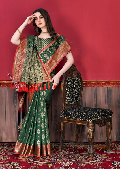 Dark Green Color Exclusive Soft Silk Zari Woven Work With Rich Pallu and Contrast Border With Tessels Women's Saree with Unstiched Blouse Pieces.