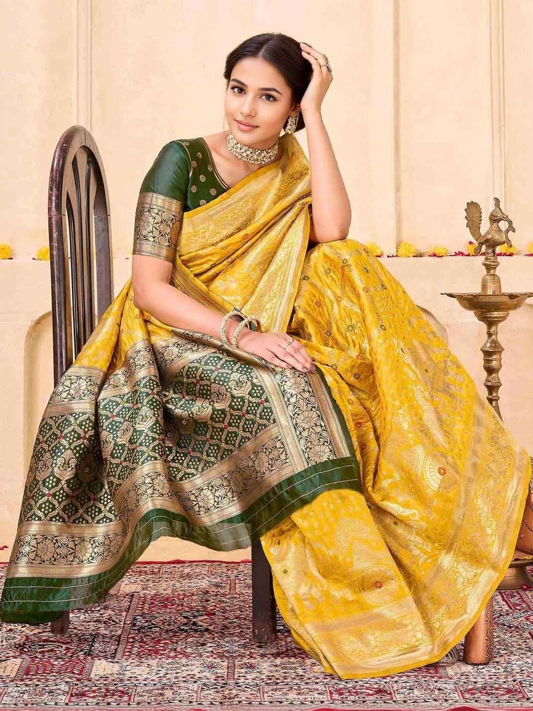 KeKoVi Women's Dark Green Banarasi Art Silk Saree with Rich Zari Border & Red Unstitched Blouse | Traditional Wedding & Festive Wear