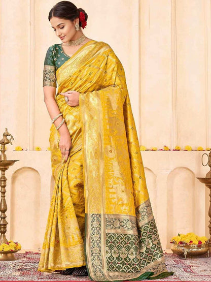 KeKoVi Women's Dark Green Banarasi Art Silk Saree with Rich Zari Border & Red Unstitched Blouse | Traditional Wedding & Festive Wear