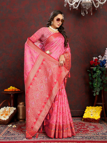 Light Pink & Red Color Women’s Zari Woven Designer Soft Organza Silk Saree and Rich Pallu Weawing Unstitched Blouse With Blouse Piece.